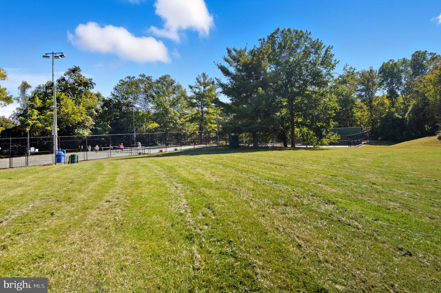 2615 LEMONTREE LN, VIENNA, Virginia 22181, 5 Bedrooms Bedrooms, ,3 BathroomsBathrooms,Residential,For sale,2615 LEMONTREE LN,VAFX2257148 MLS # VAFX2257148 2615 LEMONTREE LN, VIENNA, Virginia 22181, 5 Bedrooms Bedrooms, ,3 BathroomsBathrooms,Residential,For sale,2615 LEMONTREE LN,VAFX2257148 MLS # VAFX2257148