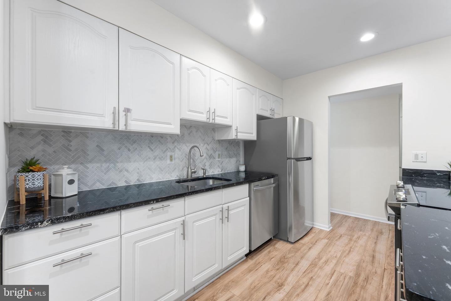 11401 TURNMILL LN, RESTON, Virginia 20191, 3 Bedrooms Bedrooms, 5 Rooms Rooms,2 BathroomsBathrooms,Residential,For sale,11401 TURNMILL LN,VAFX2265094 MLS # VAFX2265094