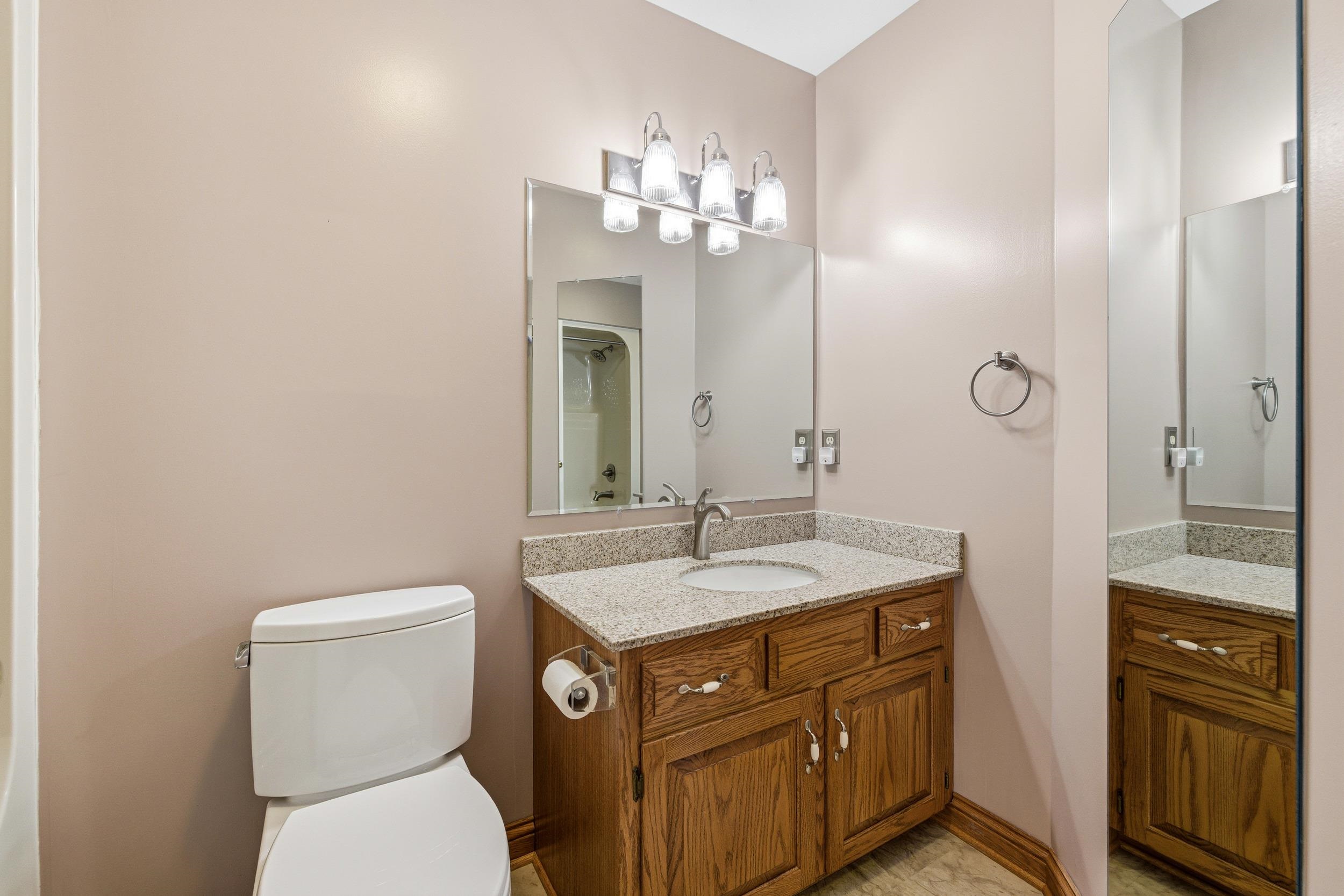 100 SUNBRIGHT DR, BRIDGEWATER, Virginia 22812, 3 Bedrooms Bedrooms, ,2 BathroomsBathrooms,Residential,100 SUNBRIGHT DR,670302 MLS # 670302