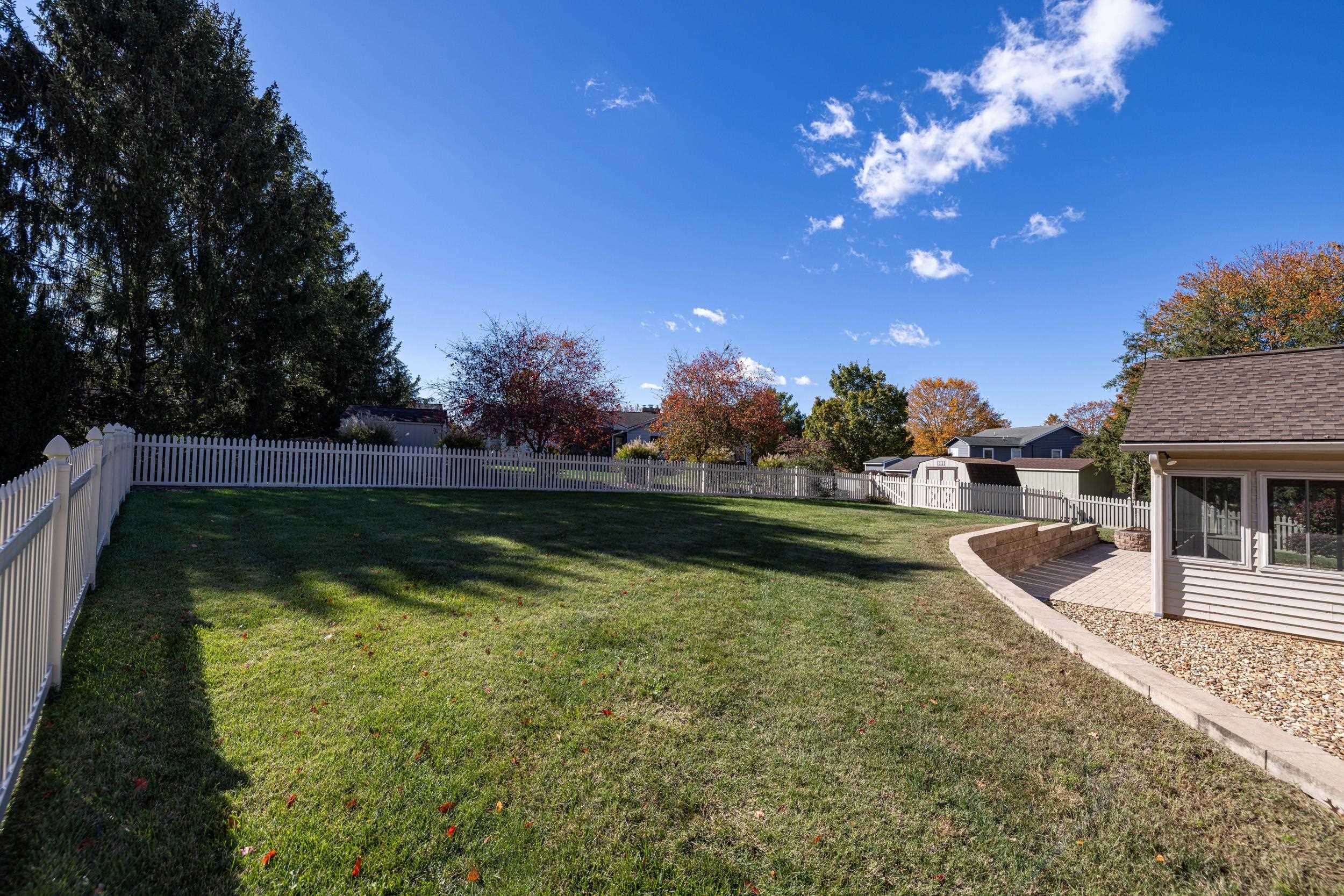 100 SUNBRIGHT DR, BRIDGEWATER, Virginia 22812, 3 Bedrooms Bedrooms, ,2 BathroomsBathrooms,Residential,100 SUNBRIGHT DR,670302 MLS # 670302