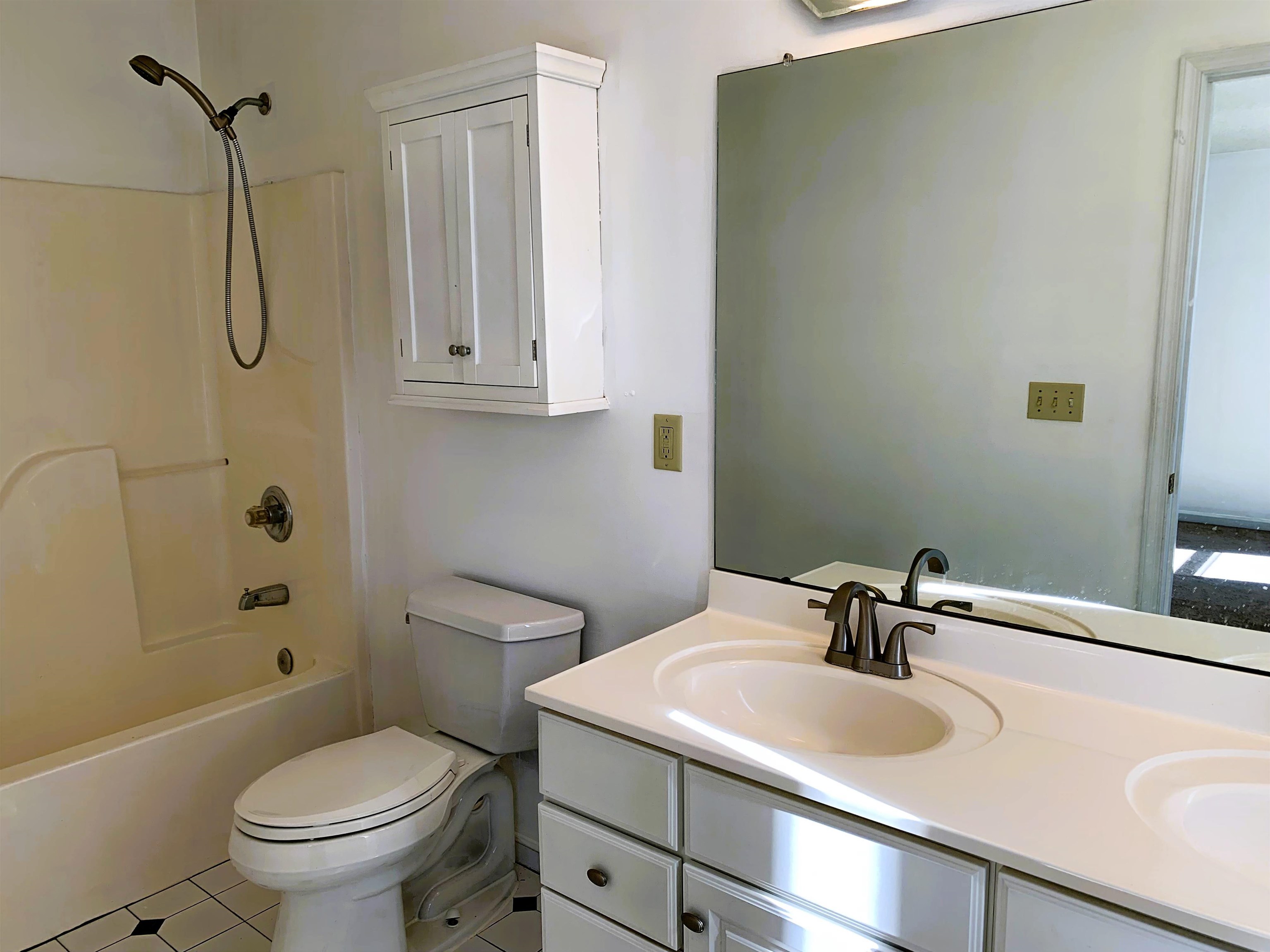 10484 BLUE SPRUCE CT, MCGAHEYSVILLE, Virginia 22840, 4 Bedrooms Bedrooms, ,3 BathroomsBathrooms,Residential,10484 BLUE SPRUCE CT,670314 MLS # 670314