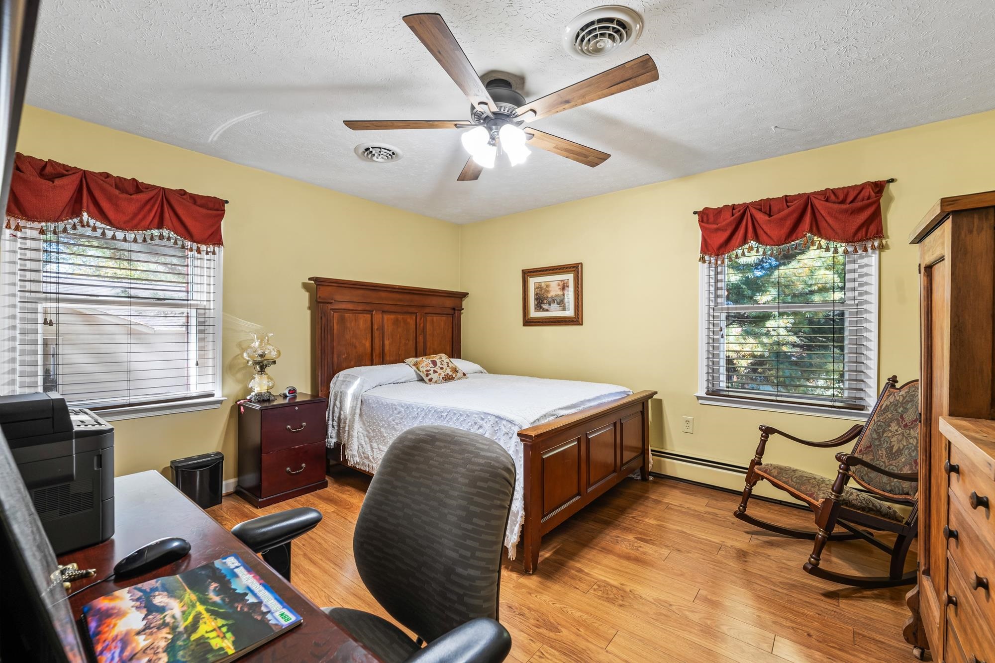 9 S COBBLESTONE CT, FISHERSVILLE, Virginia 22939, 4 Bedrooms Bedrooms, ,2 BathroomsBathrooms,Residential,Impeccable 1 level home with a full finished basem,9 S COBBLESTONE CT,670322 MLS # 670322