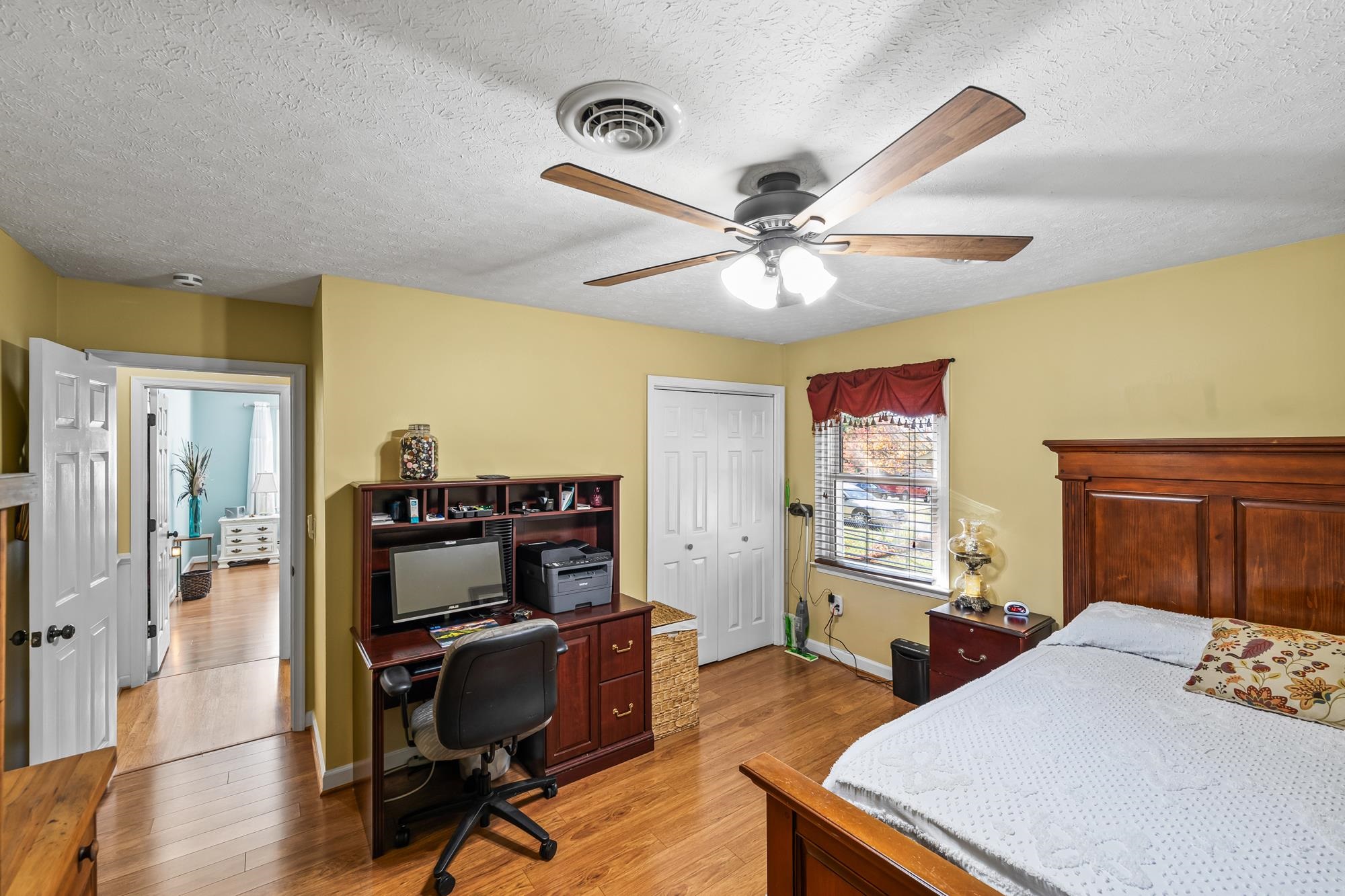 9 S COBBLESTONE CT, FISHERSVILLE, Virginia 22939, 4 Bedrooms Bedrooms, ,2 BathroomsBathrooms,Residential,Impeccable 1 level home with a full finished basem,9 S COBBLESTONE CT,670322 MLS # 670322