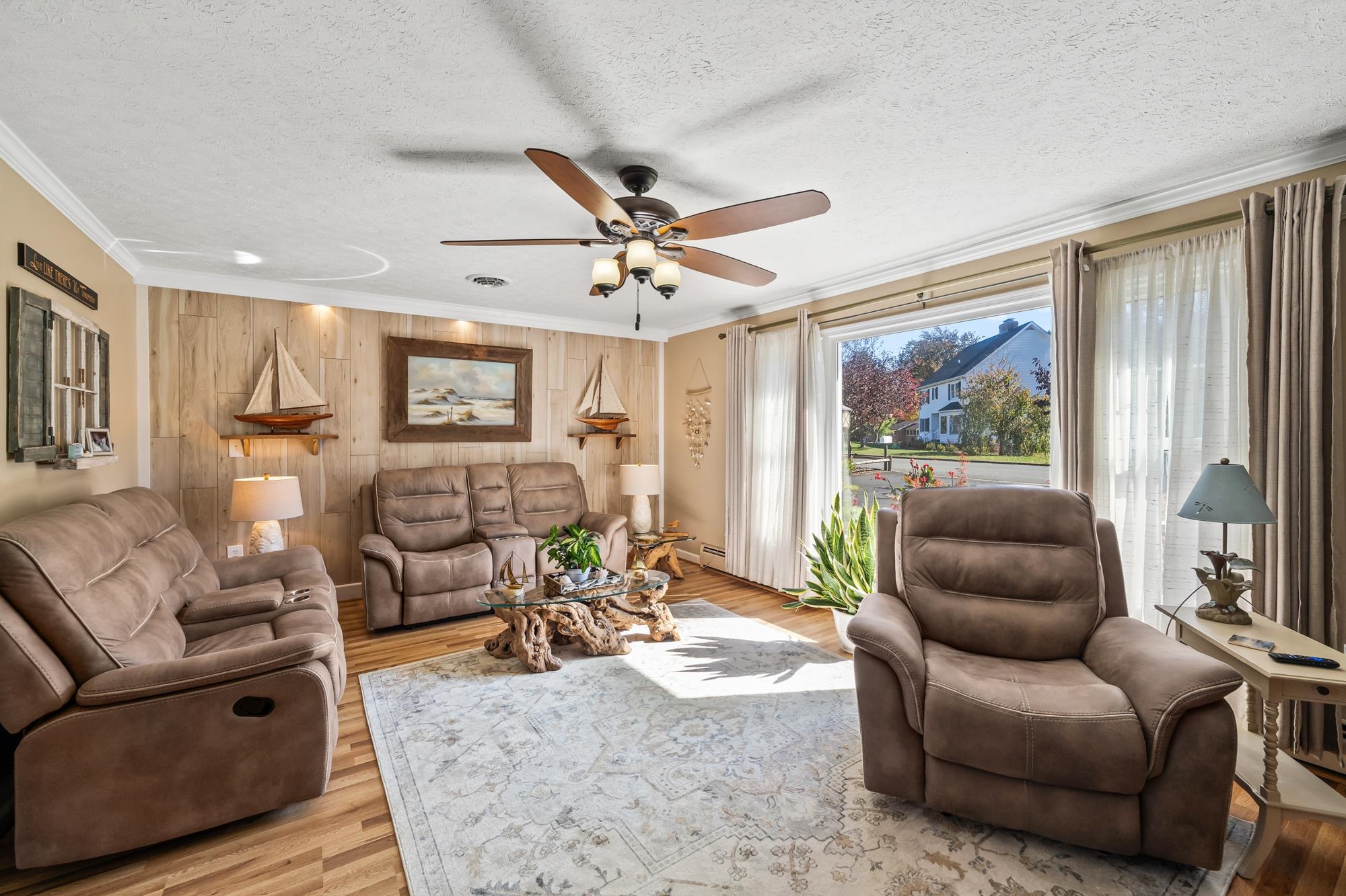 9 S COBBLESTONE CT, FISHERSVILLE, Virginia 22939, 4 Bedrooms Bedrooms, ,2 BathroomsBathrooms,Residential,Impeccable 1 level home with a full finished basem,9 S COBBLESTONE CT,670322 MLS # 670322