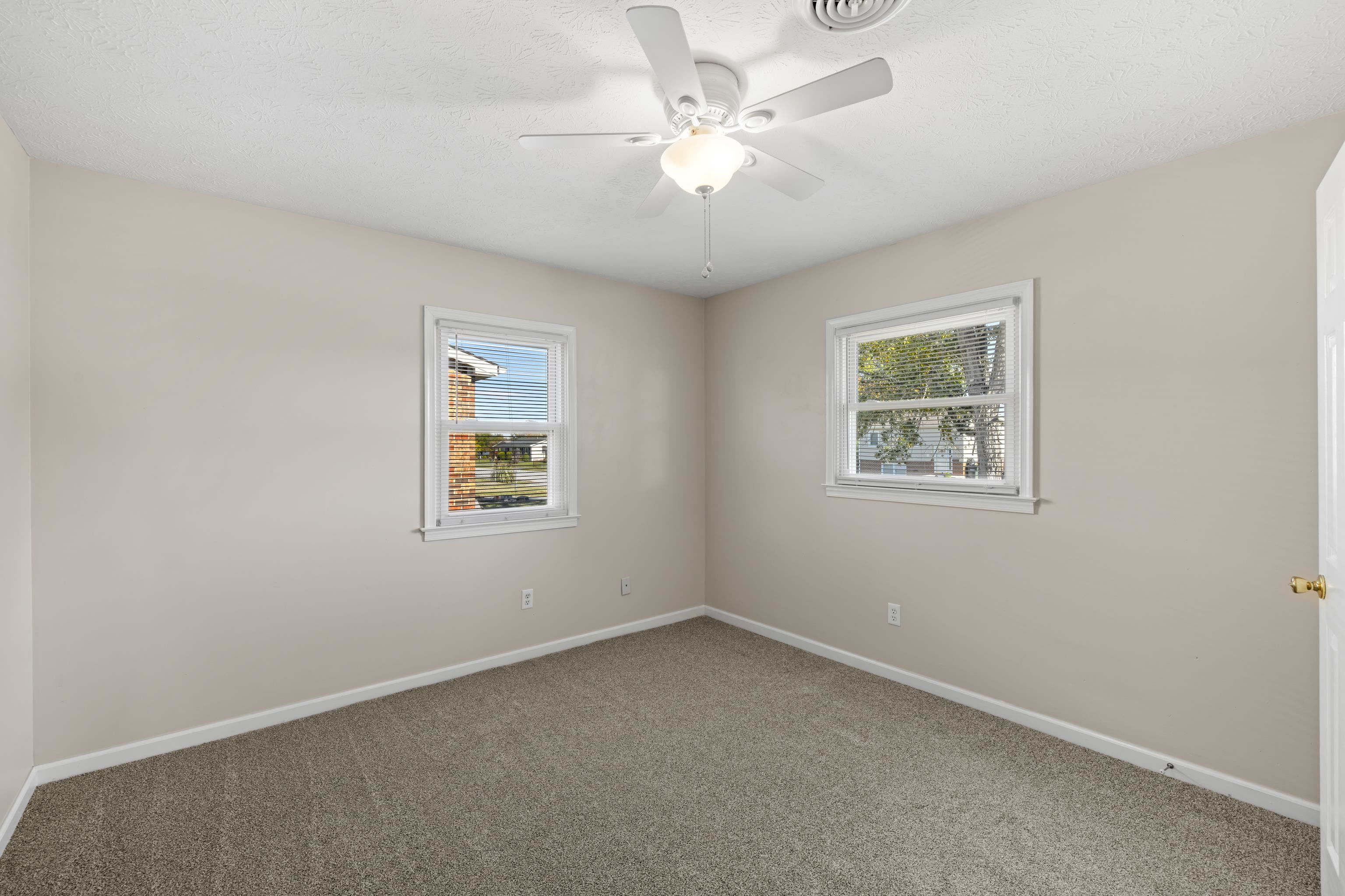 16 KELFORD ST, VERONA, Virginia 24482, 3 Bedrooms Bedrooms, ,2 BathroomsBathrooms,Residential,16 KELFORD ST,670324 MLS # 670324
