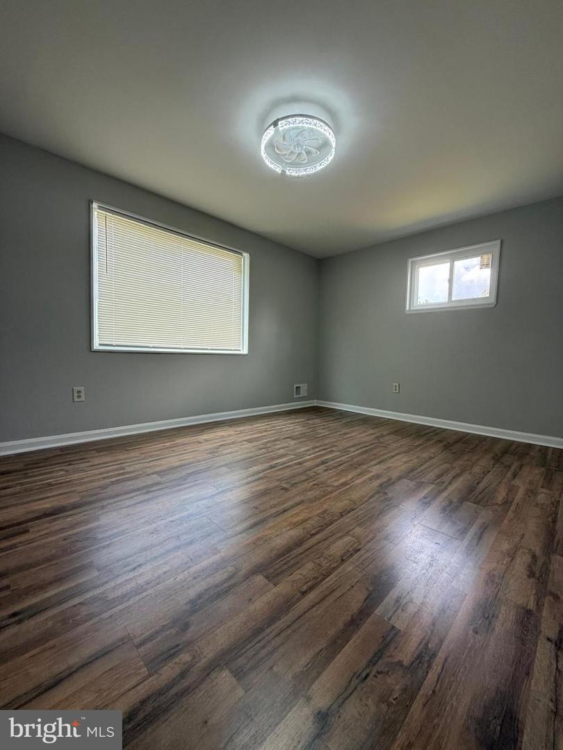 1112 CHAPLIN ST SE, WASHINGTON, District Of Columbia 20019, 3 Bedrooms Bedrooms, 6 Rooms Rooms,1 BathroomBathrooms,Residential,For sale,1112 CHAPLIN ST SE,DCDC2222408 MLS # DCDC2222408