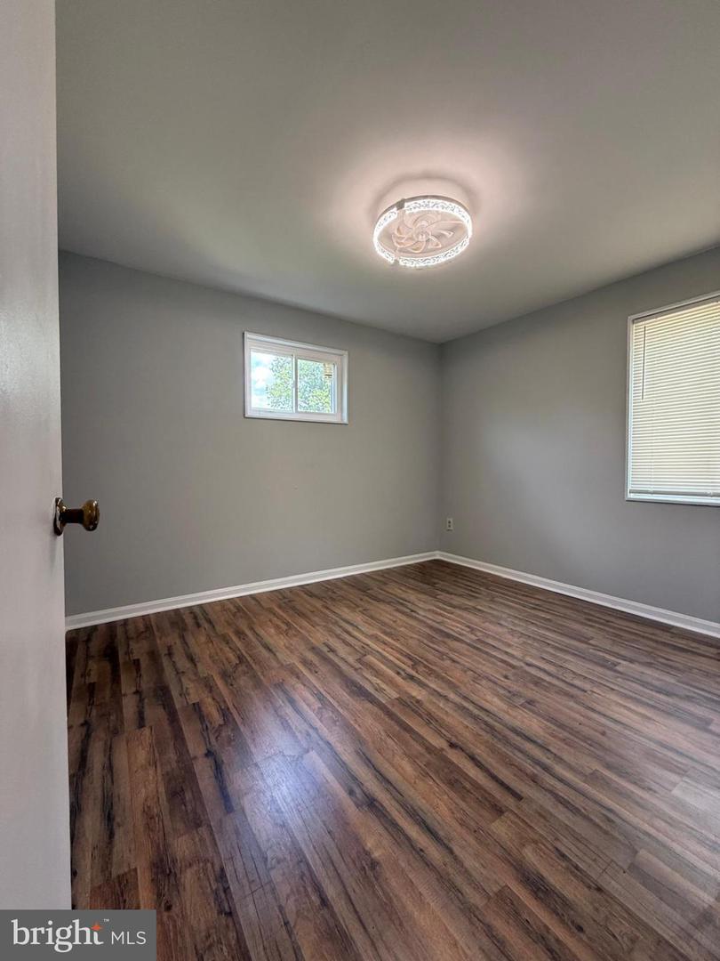 1112 CHAPLIN ST SE, WASHINGTON, District Of Columbia 20019, 3 Bedrooms Bedrooms, 6 Rooms Rooms,1 BathroomBathrooms,Residential,For sale,1112 CHAPLIN ST SE,DCDC2222408 MLS # DCDC2222408