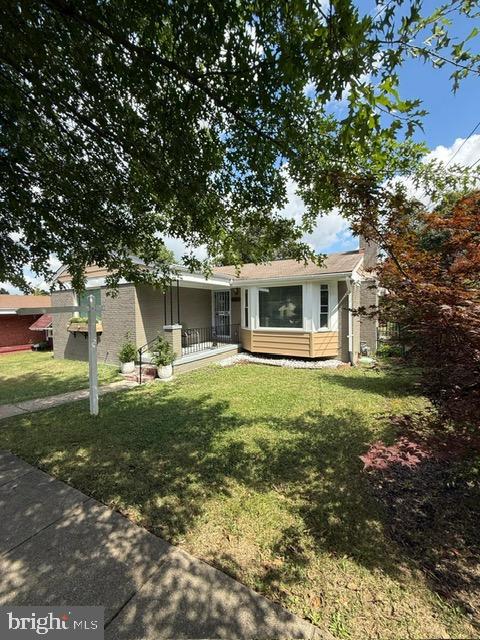 1112 CHAPLIN ST SE, WASHINGTON, District Of Columbia 20019, 3 Bedrooms Bedrooms, 6 Rooms Rooms,1 BathroomBathrooms,Residential,For sale,1112 CHAPLIN ST SE,DCDC2222408 MLS # DCDC2222408