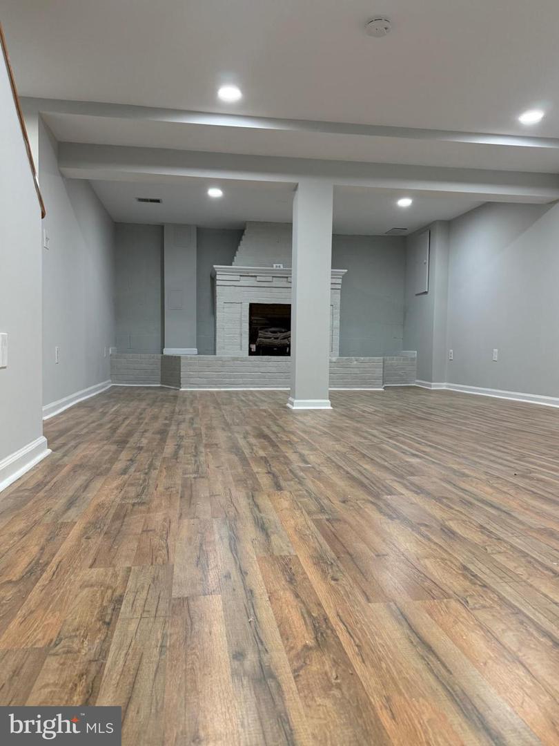 1112 CHAPLIN ST SE, WASHINGTON, District Of Columbia 20019, 3 Bedrooms Bedrooms, 6 Rooms Rooms,1 BathroomBathrooms,Residential,For sale,1112 CHAPLIN ST SE,DCDC2222408 MLS # DCDC2222408