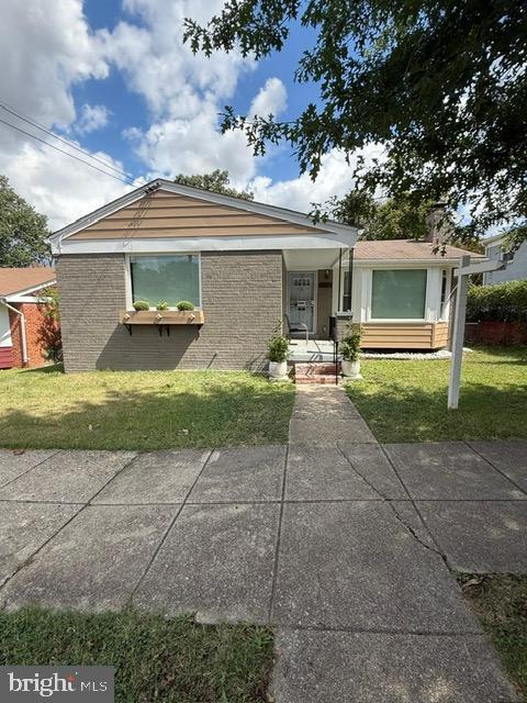 1112 CHAPLIN ST SE, WASHINGTON, District Of Columbia 20019, 3 Bedrooms Bedrooms, 6 Rooms Rooms,1 BathroomBathrooms,Residential,For sale,1112 CHAPLIN ST SE,DCDC2222408 MLS # DCDC2222408