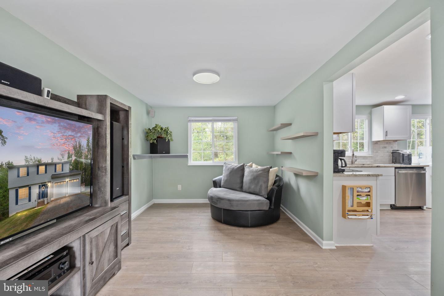 15 SAINT PATRICK ST, FREDERICKSBURG, Virginia 22407, 4 Bedrooms Bedrooms, 7 Rooms Rooms,2 BathroomsBathrooms,Residential,For sale,15 SAINT PATRICK ST,VASP2036466 MLS # VASP2036466