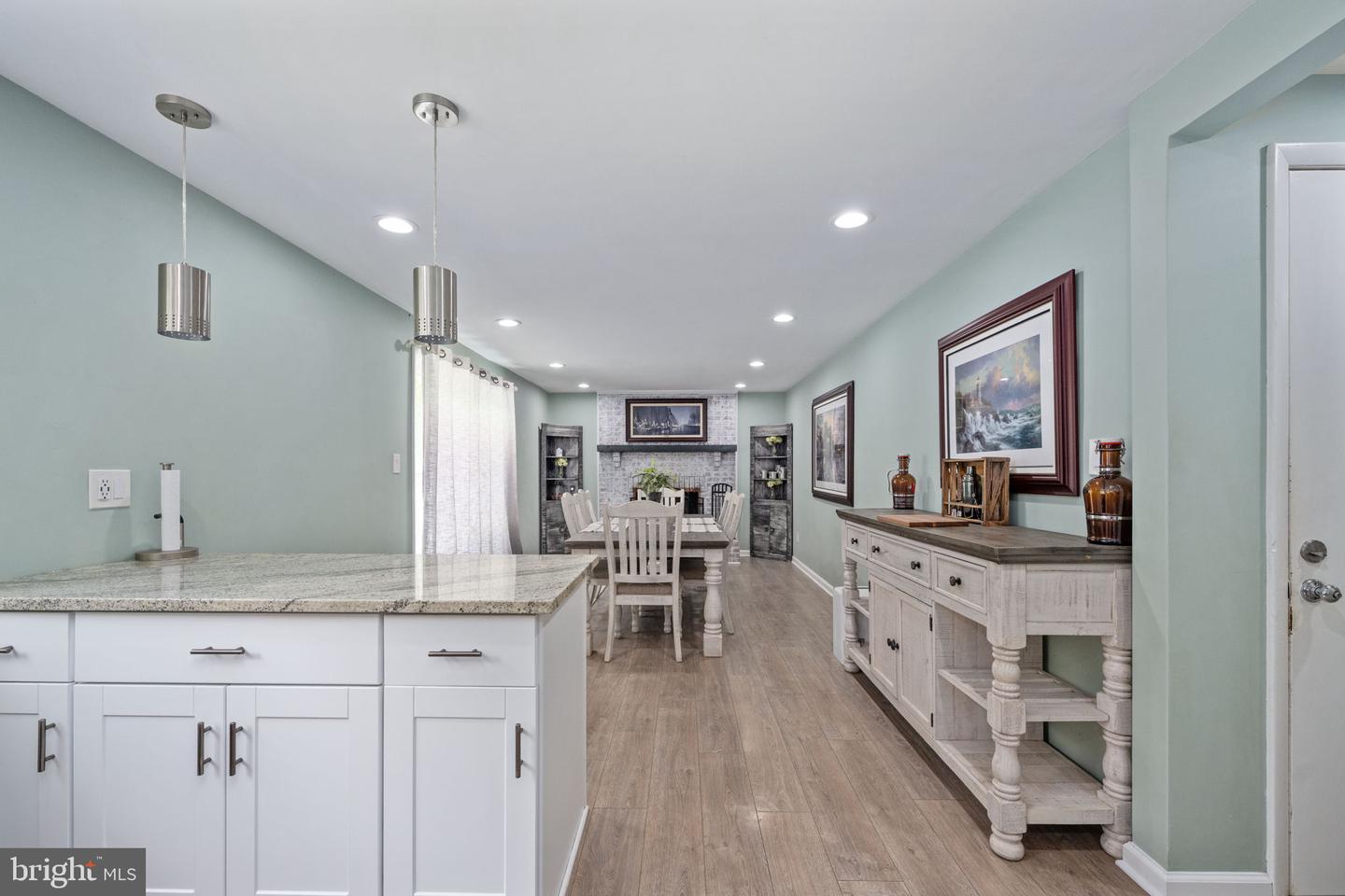 15 SAINT PATRICK ST, FREDERICKSBURG, Virginia 22407, 4 Bedrooms Bedrooms, 7 Rooms Rooms,2 BathroomsBathrooms,Residential,For sale,15 SAINT PATRICK ST,VASP2036466 MLS # VASP2036466
