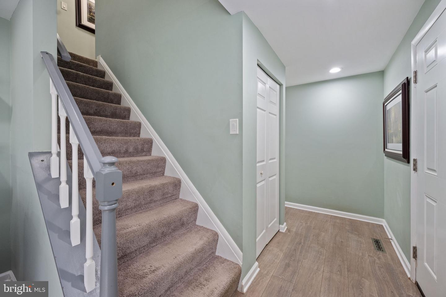 15 SAINT PATRICK ST, FREDERICKSBURG, Virginia 22407, 4 Bedrooms Bedrooms, 7 Rooms Rooms,2 BathroomsBathrooms,Residential,For sale,15 SAINT PATRICK ST,VASP2036466 MLS # VASP2036466