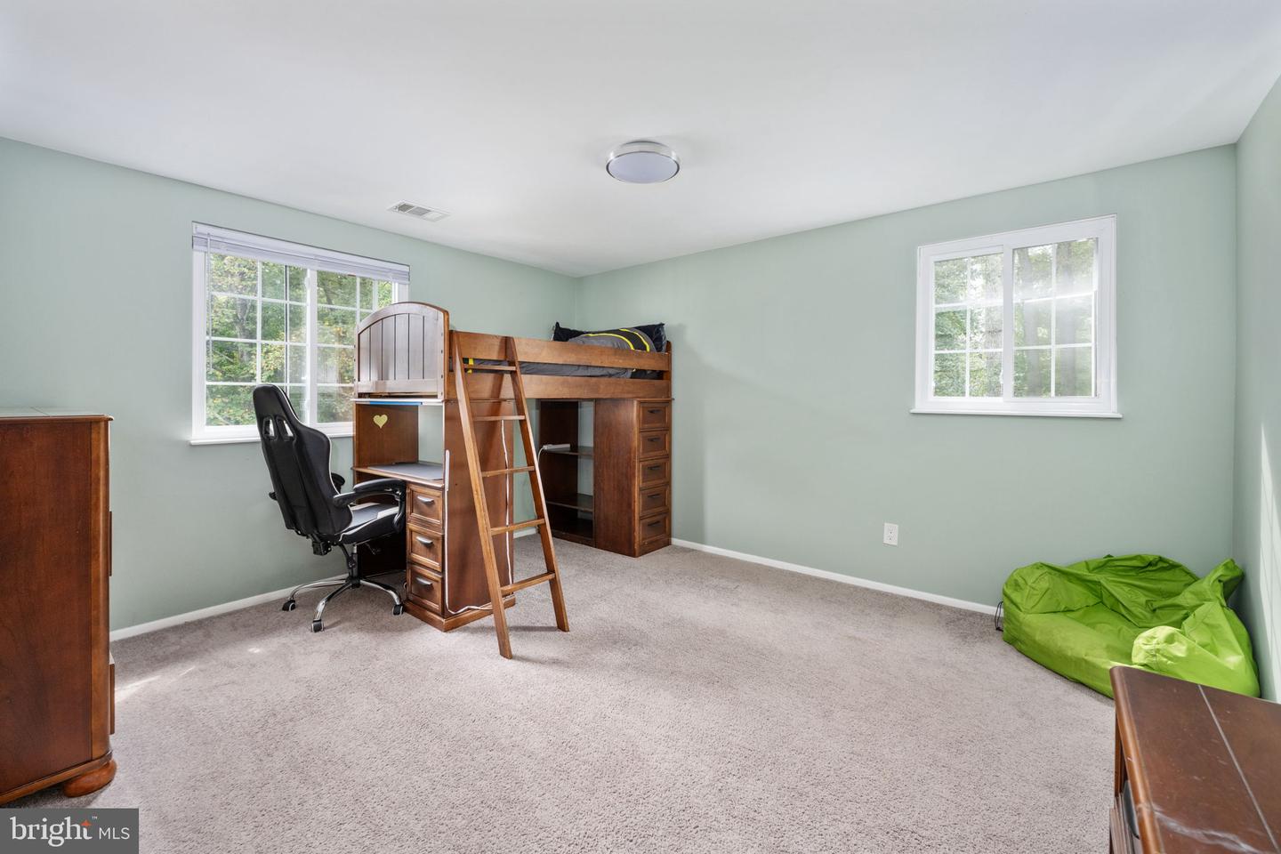 15 SAINT PATRICK ST, FREDERICKSBURG, Virginia 22407, 4 Bedrooms Bedrooms, 7 Rooms Rooms,2 BathroomsBathrooms,Residential,For sale,15 SAINT PATRICK ST,VASP2036466 MLS # VASP2036466