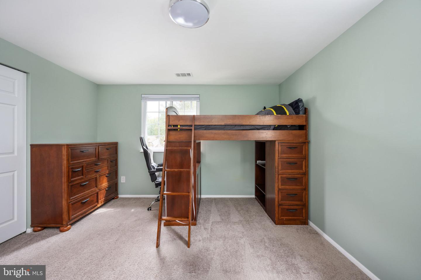 15 SAINT PATRICK ST, FREDERICKSBURG, Virginia 22407, 4 Bedrooms Bedrooms, 7 Rooms Rooms,2 BathroomsBathrooms,Residential,For sale,15 SAINT PATRICK ST,VASP2036466 MLS # VASP2036466