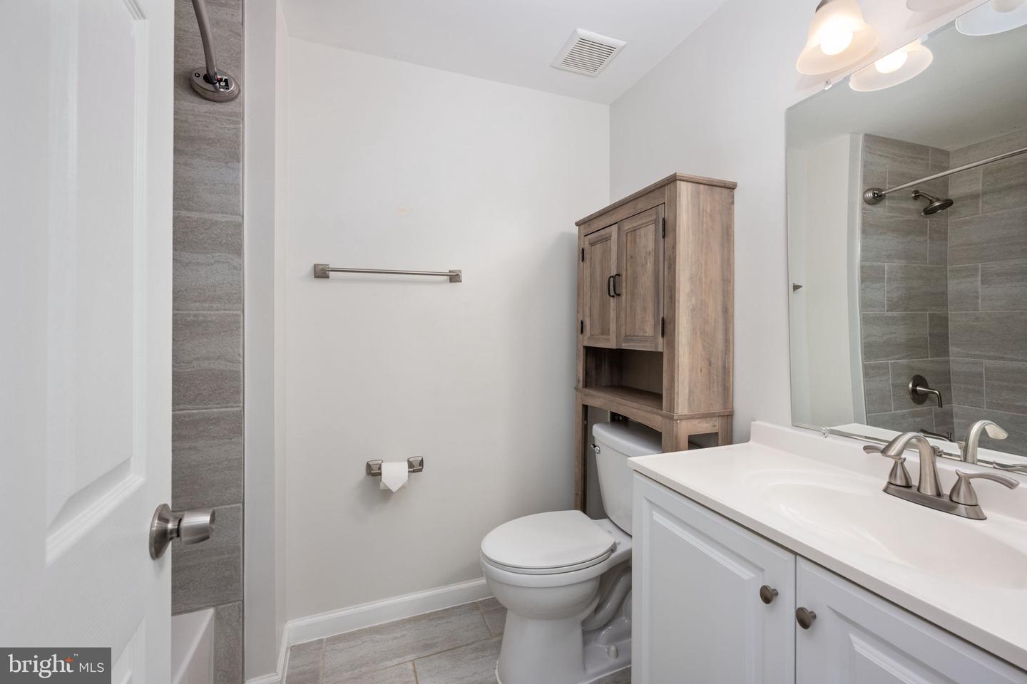 15 SAINT PATRICK ST, FREDERICKSBURG, Virginia 22407, 4 Bedrooms Bedrooms, 7 Rooms Rooms,2 BathroomsBathrooms,Residential,For sale,15 SAINT PATRICK ST,VASP2036466 MLS # VASP2036466