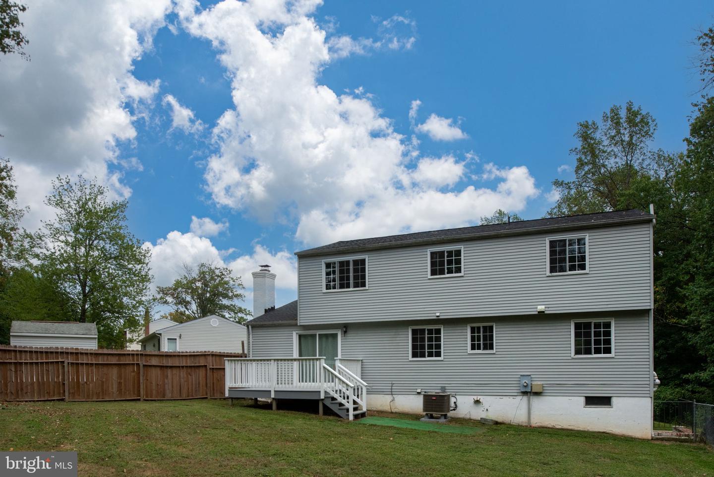 15 SAINT PATRICK ST, FREDERICKSBURG, Virginia 22407, 4 Bedrooms Bedrooms, 7 Rooms Rooms,2 BathroomsBathrooms,Residential,For sale,15 SAINT PATRICK ST,VASP2036466 MLS # VASP2036466