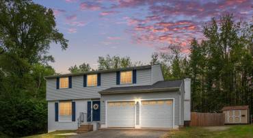 15 SAINT PATRICK ST, FREDERICKSBURG, Virginia 22407, 4 Bedrooms Bedrooms, 7 Rooms Rooms,2 BathroomsBathrooms,Residential,For sale,15 SAINT PATRICK ST,VASP2036466 MLS # VASP2036466