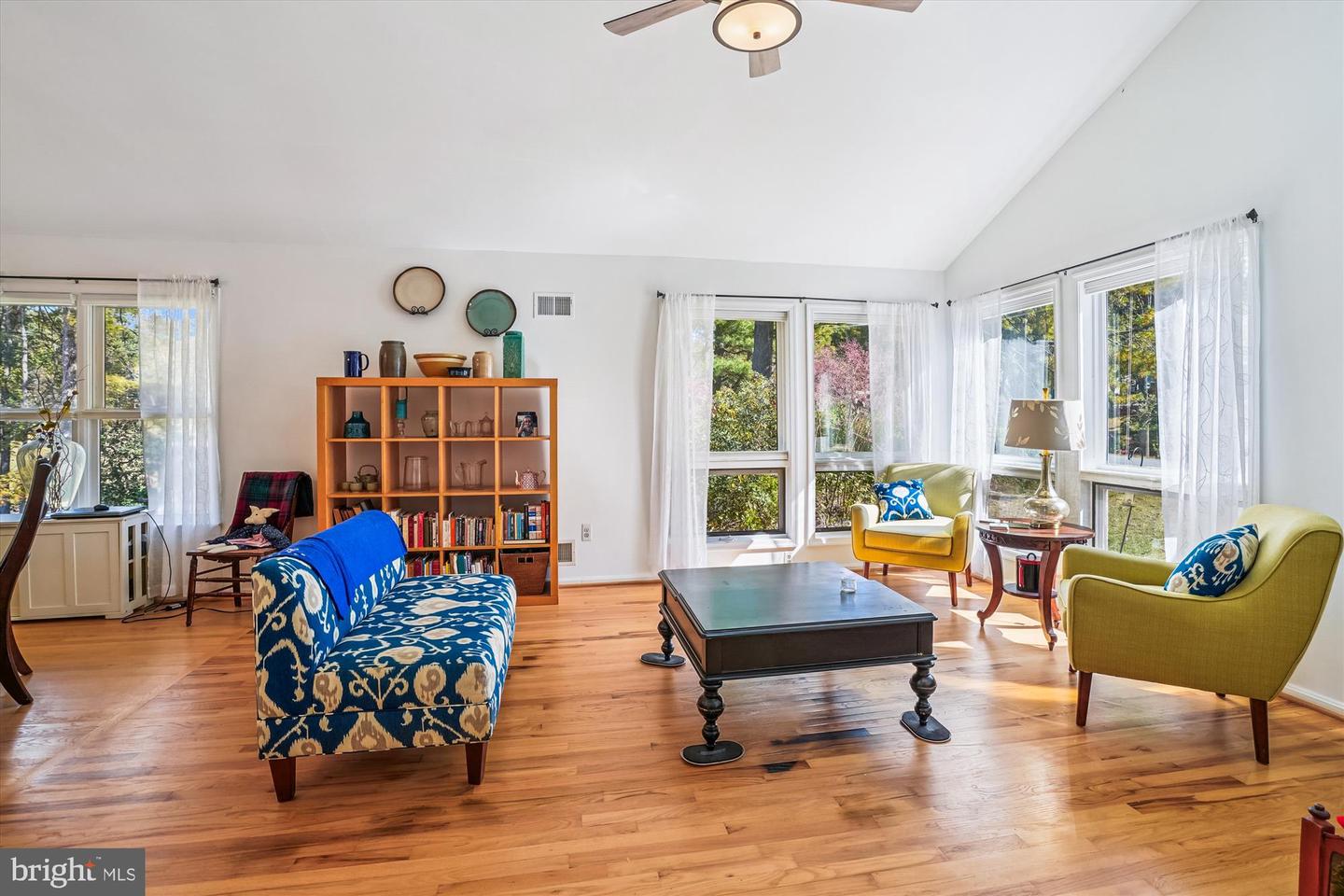 5850 ANTHONY DR, WOODBRIDGE, Virginia 22193, 3 Bedrooms Bedrooms, ,2 BathroomsBathrooms,Residential,For sale,5850 ANTHONY DR,VAPW2105740 MLS # VAPW2105740