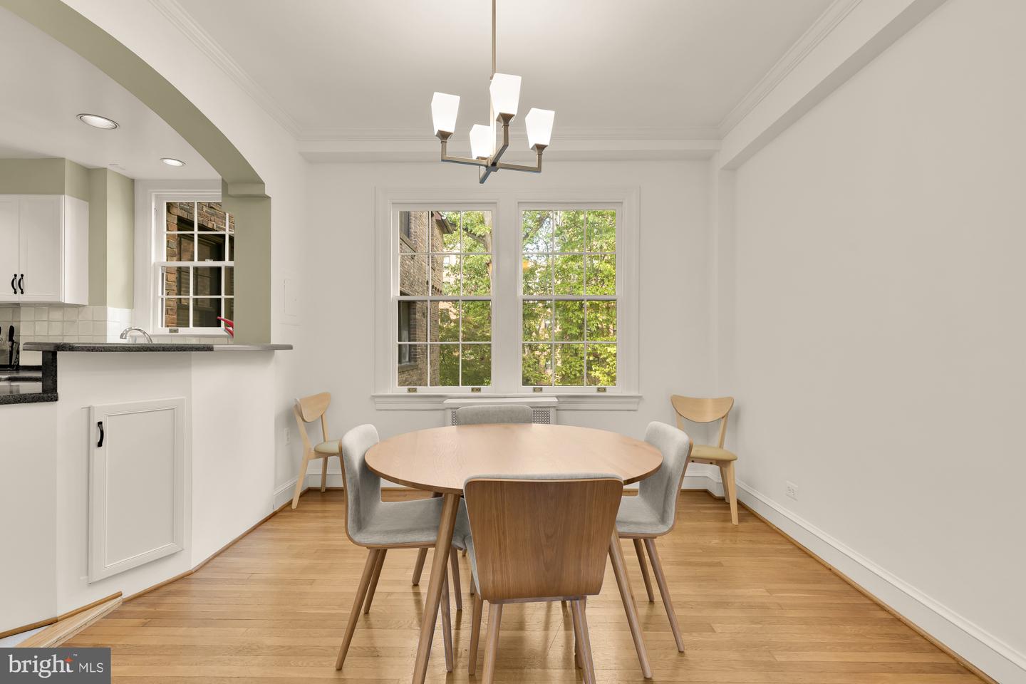 3041 SEDGWICK ST NW #402D, WASHINGTON, District Of Columbia 20008, 2 Bedrooms Bedrooms, ,2 BathroomsBathrooms,Residential,For sale,3041 SEDGWICK ST NW #402D,DCDC2226638 MLS # DCDC2226638