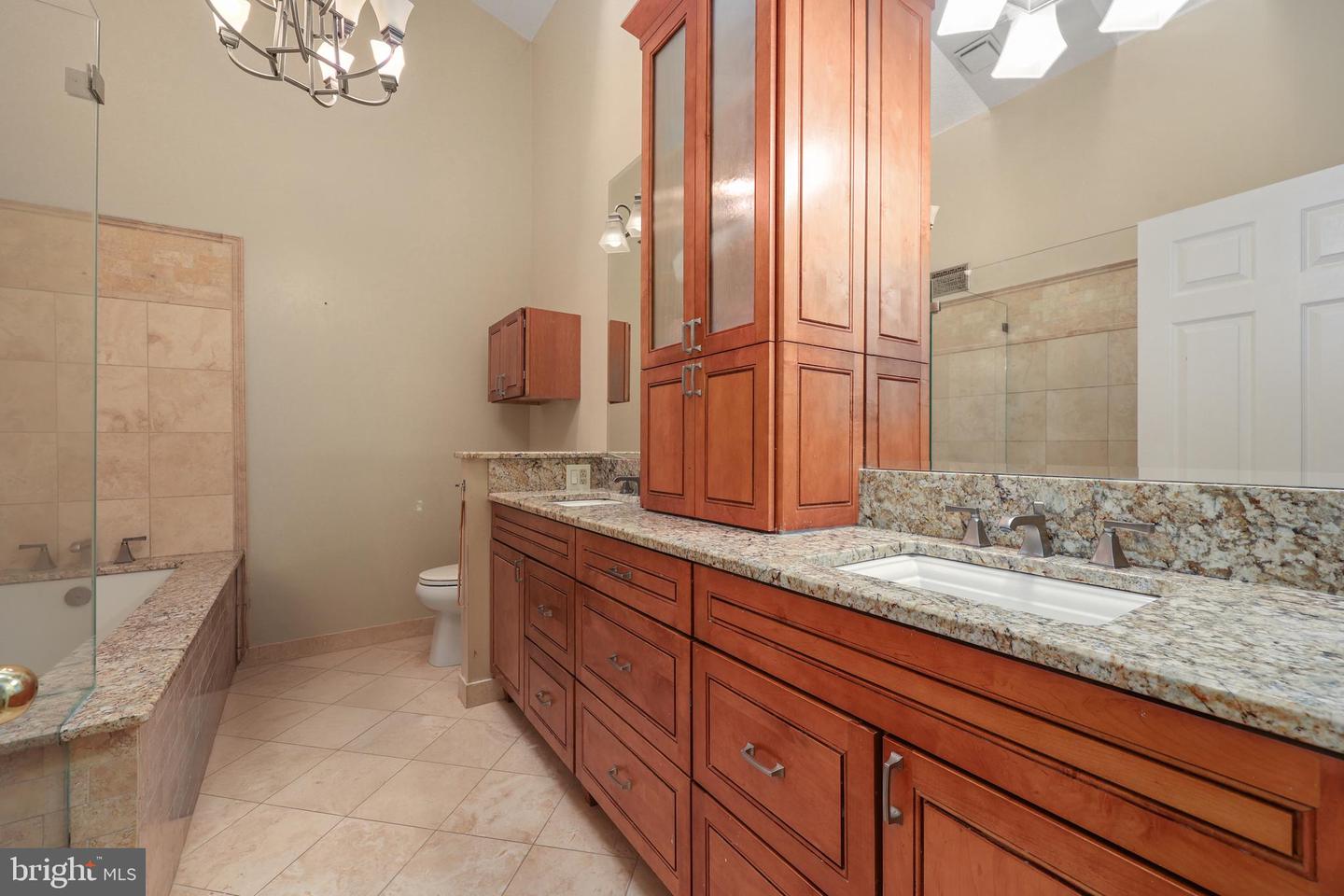 5127 WOODFIELD DR, CENTREVILLE, Virginia 20120, 4 Bedrooms Bedrooms, ,3 BathroomsBathrooms,Residential,For sale,5127 WOODFIELD DR,VAFX2274018 MLS # VAFX2274018