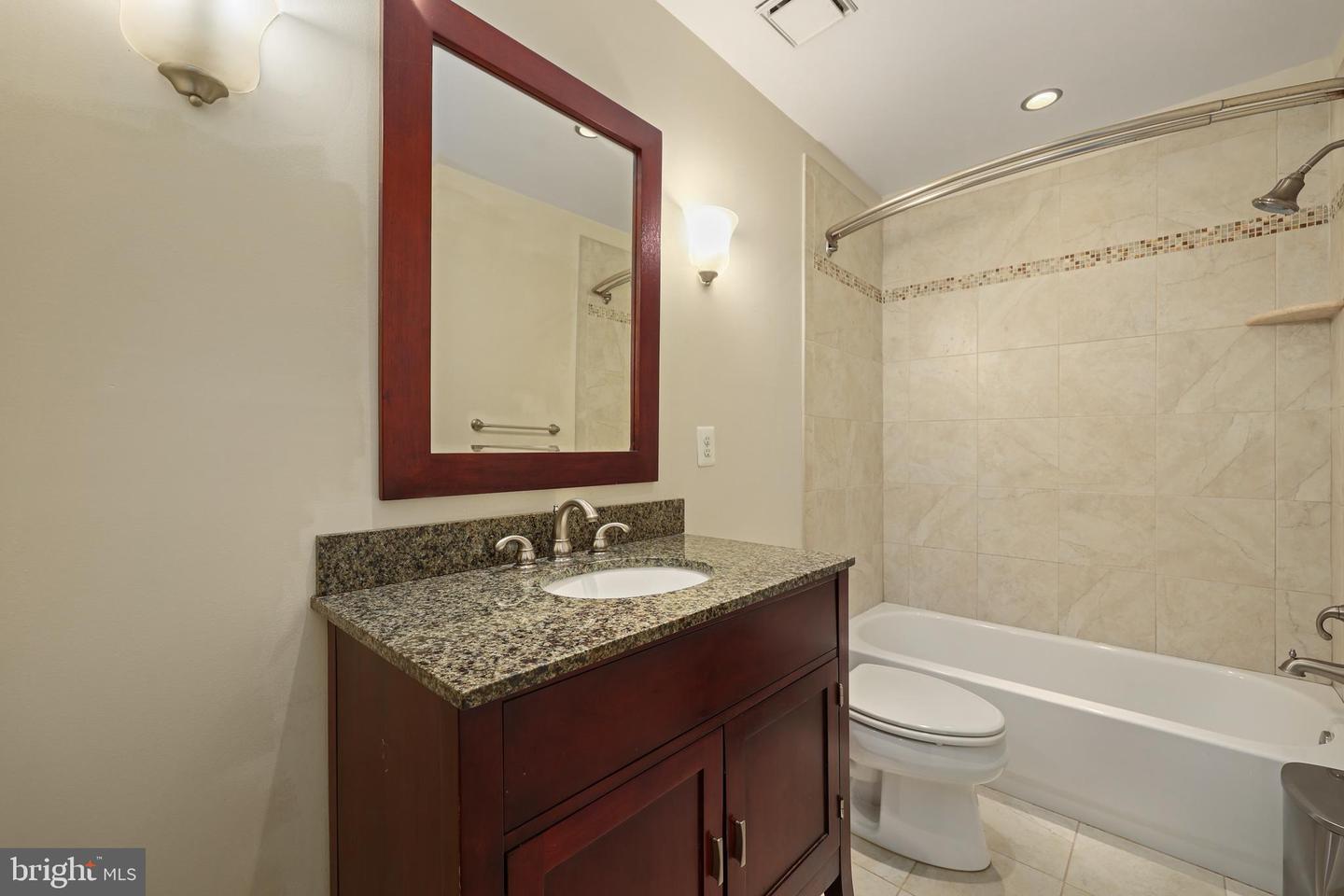 5127 WOODFIELD DR, CENTREVILLE, Virginia 20120, 4 Bedrooms Bedrooms, ,3 BathroomsBathrooms,Residential,For sale,5127 WOODFIELD DR,VAFX2274018 MLS # VAFX2274018