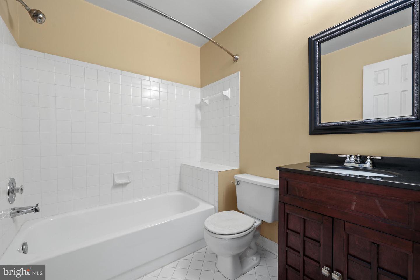 5127 WOODFIELD DR, CENTREVILLE, Virginia 20120, 4 Bedrooms Bedrooms, ,3 BathroomsBathrooms,Residential,For sale,5127 WOODFIELD DR,VAFX2274018 MLS # VAFX2274018