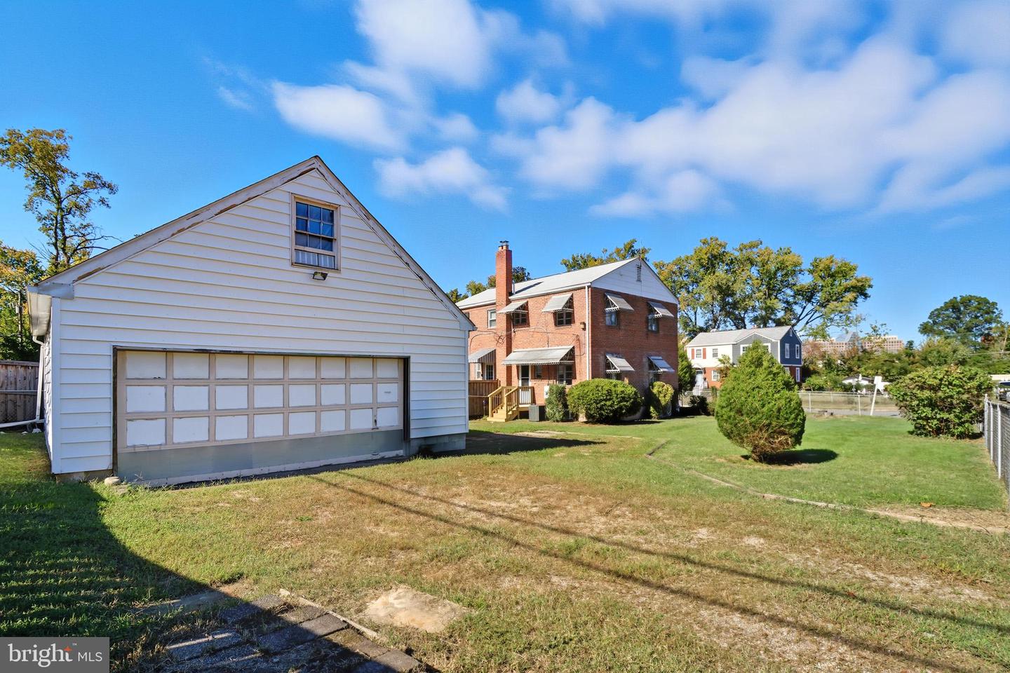 2101 ARLINGTON TER, ALEXANDRIA, Virginia 22303, 2 Bedrooms Bedrooms, ,1 BathroomBathrooms,Residential,For sale,2101 ARLINGTON TER,VAFX2274244 MLS # VAFX2274244