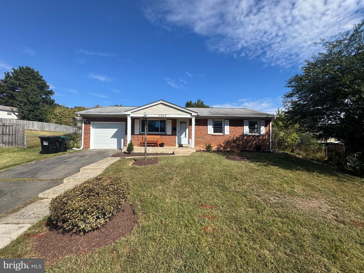 13203 HAMPSHIRE CT, WOODBRIDGE, Virginia 22193, 3 Bedrooms Bedrooms, ,1 BathroomBathrooms,Residential,For sale,13203 HAMPSHIRE CT,VAPW2106020 MLS # VAPW2106020
