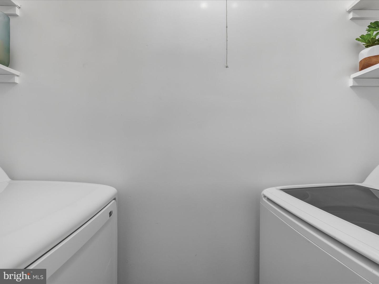 13203 HAMPSHIRE CT, WOODBRIDGE, Virginia 22193, 3 Bedrooms Bedrooms, ,1 BathroomBathrooms,Residential,For sale,13203 HAMPSHIRE CT,VAPW2106020 MLS # VAPW2106020