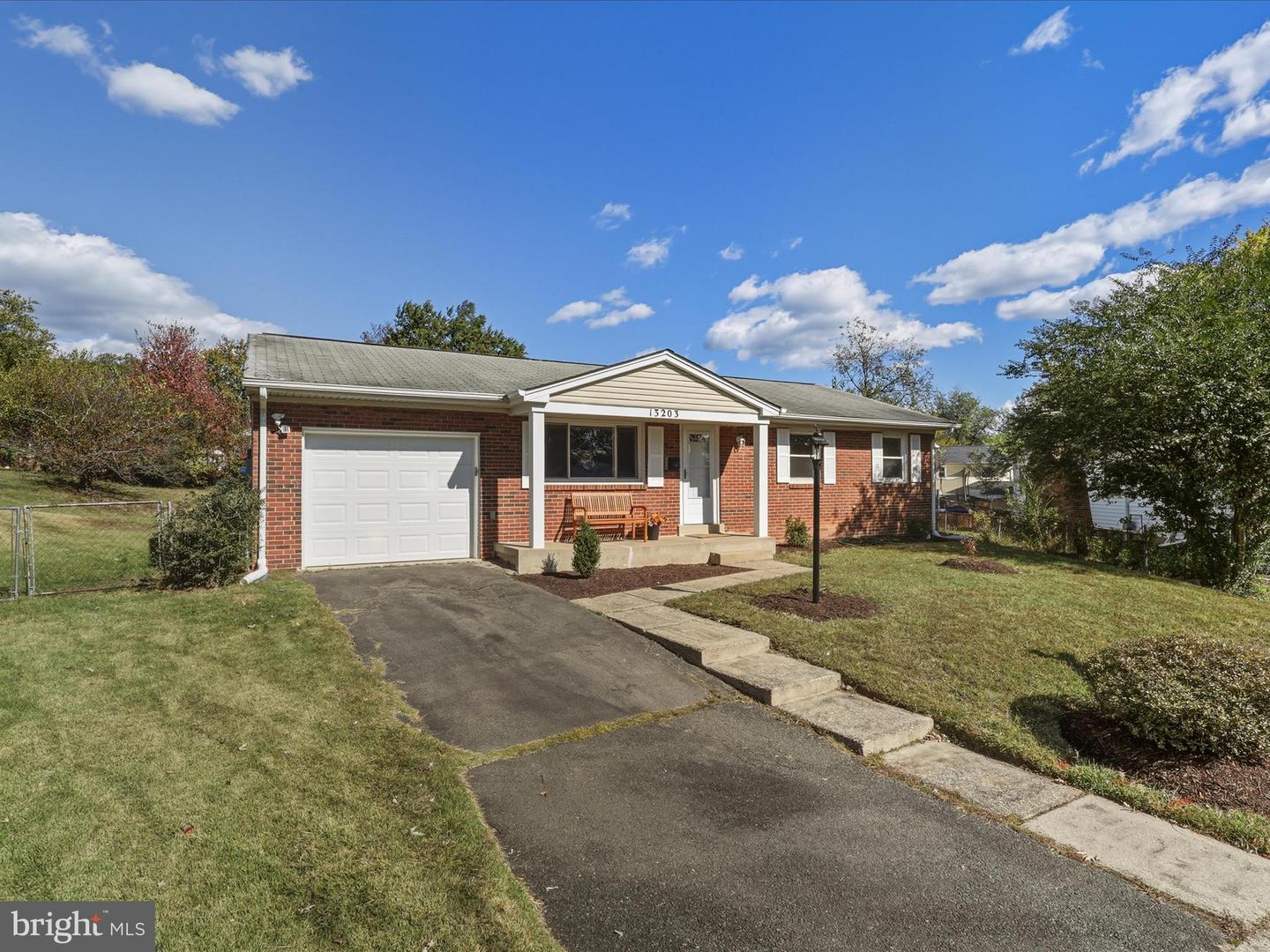 13203 HAMPSHIRE CT, WOODBRIDGE, Virginia 22193, 3 Bedrooms Bedrooms, ,1 BathroomBathrooms,Residential,For sale,13203 HAMPSHIRE CT,VAPW2106020 MLS # VAPW2106020