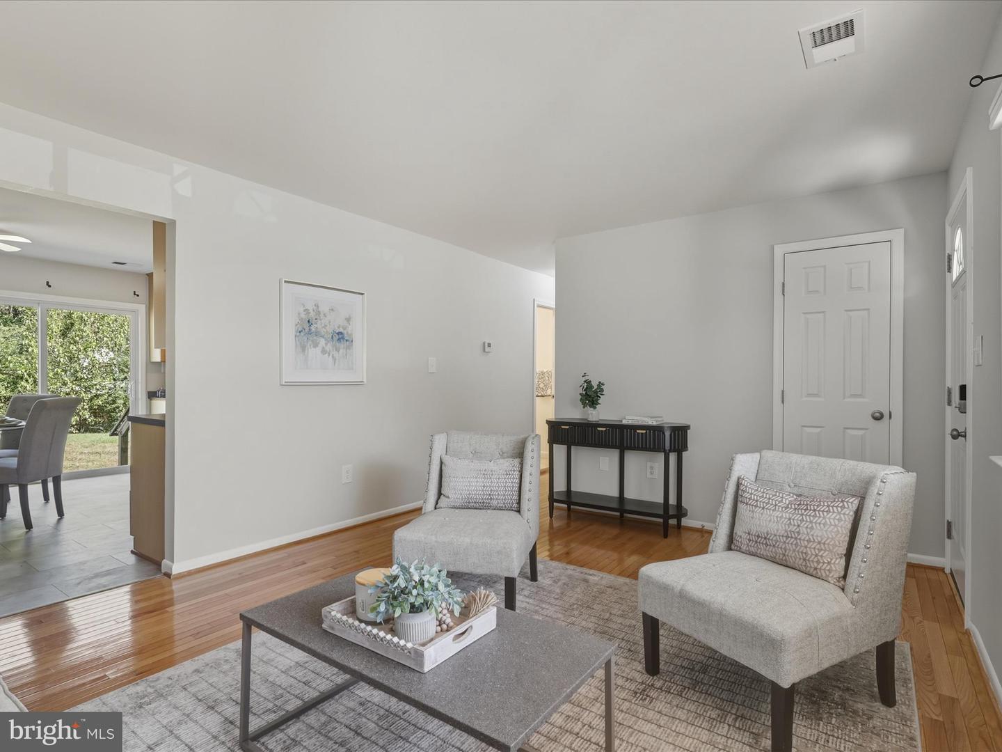 13203 HAMPSHIRE CT, WOODBRIDGE, Virginia 22193, 3 Bedrooms Bedrooms, ,1 BathroomBathrooms,Residential,For sale,13203 HAMPSHIRE CT,VAPW2106020 MLS # VAPW2106020