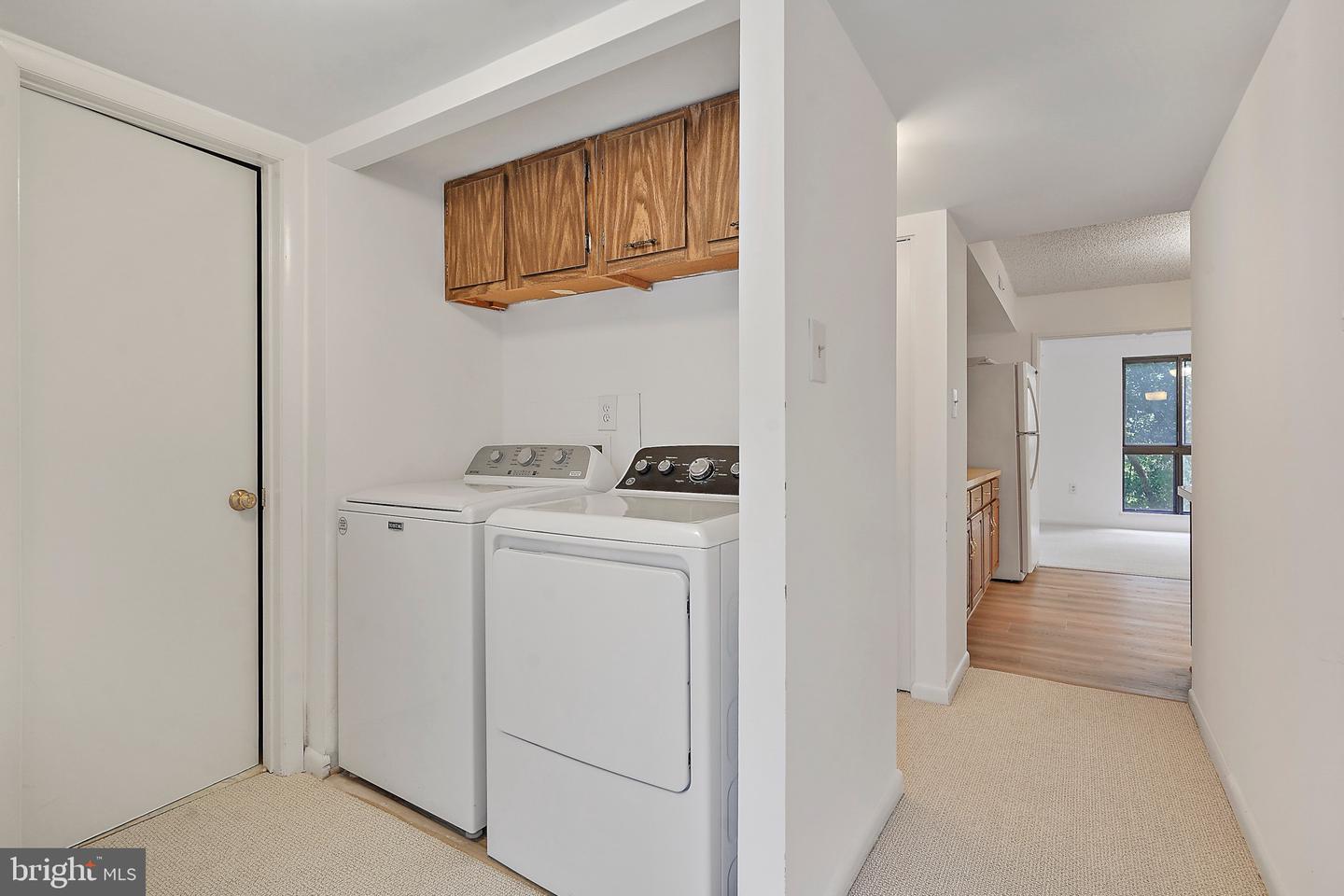 5160 MARIS AVE #201, ALEXANDRIA, Virginia 22304, 2 Bedrooms Bedrooms, 8 Rooms Rooms,2 BathroomsBathrooms,Residential,For sale,5160 MARIS AVE #201,VAAX2050890 MLS # VAAX2050890