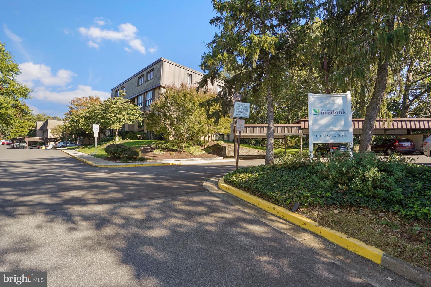 5160 MARIS AVE #201, ALEXANDRIA, Virginia 22304, 2 Bedrooms Bedrooms, 8 Rooms Rooms,2 BathroomsBathrooms,Residential,For sale,5160 MARIS AVE #201,VAAX2050890 MLS # VAAX2050890
