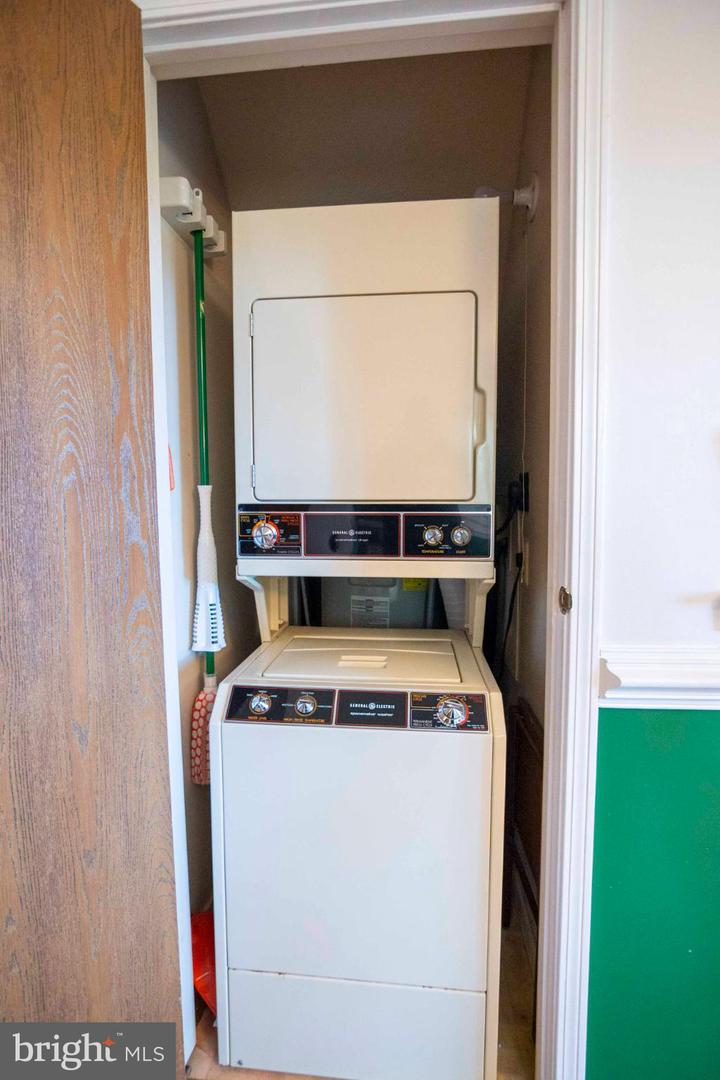 547-B KING ST #17B, BASYE, Virginia 22810, 4 Bedrooms Bedrooms, 7 Rooms Rooms,4 BathroomsBathrooms,Residential,For sale,547-B KING ST #17B,VASH2012832 MLS # VASH2012832