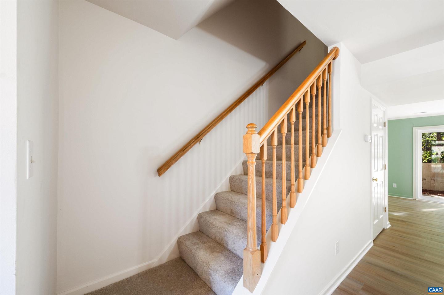 1586 GARDEN CT, CHARLOTTESVILLE, Virginia 22901, 2 Bedrooms Bedrooms, ,2 BathroomsBathrooms,Residential,For sale,1586 GARDEN CT,670296 MLS # 670296 1586 GARDEN CT, CHARLOTTESVILLE, Virginia 22901, 2 Bedrooms Bedrooms, ,2 BathroomsBathrooms,Residential,For sale,1586 GARDEN CT,670296 MLS # 670296