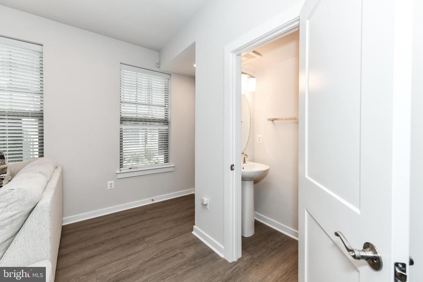 504-A TASSITA LN, MANASSAS PARK, Virginia 20111, 3 Bedrooms Bedrooms, 6 Rooms Rooms,2 BathroomsBathrooms,Residential,For sale,504-A TASSITA LN,VAMP2003408 MLS # VAMP2003408