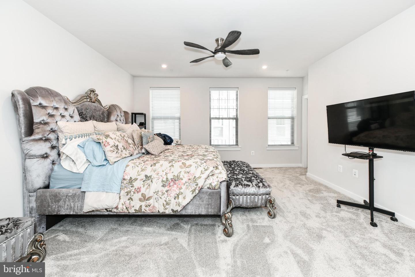 504-A TASSITA LN, MANASSAS PARK, Virginia 20111, 3 Bedrooms Bedrooms, 6 Rooms Rooms,2 BathroomsBathrooms,Residential,For sale,504-A TASSITA LN,VAMP2003408 MLS # VAMP2003408