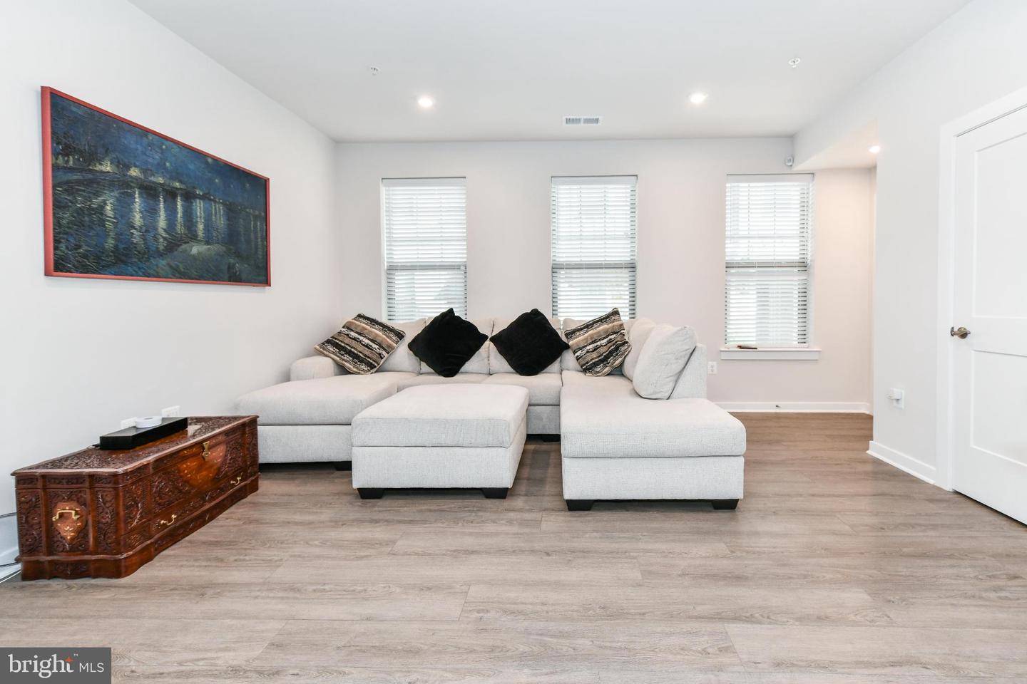 504-A TASSITA LN, MANASSAS PARK, Virginia 20111, 3 Bedrooms Bedrooms, 6 Rooms Rooms,2 BathroomsBathrooms,Residential,For sale,504-A TASSITA LN,VAMP2003408 MLS # VAMP2003408