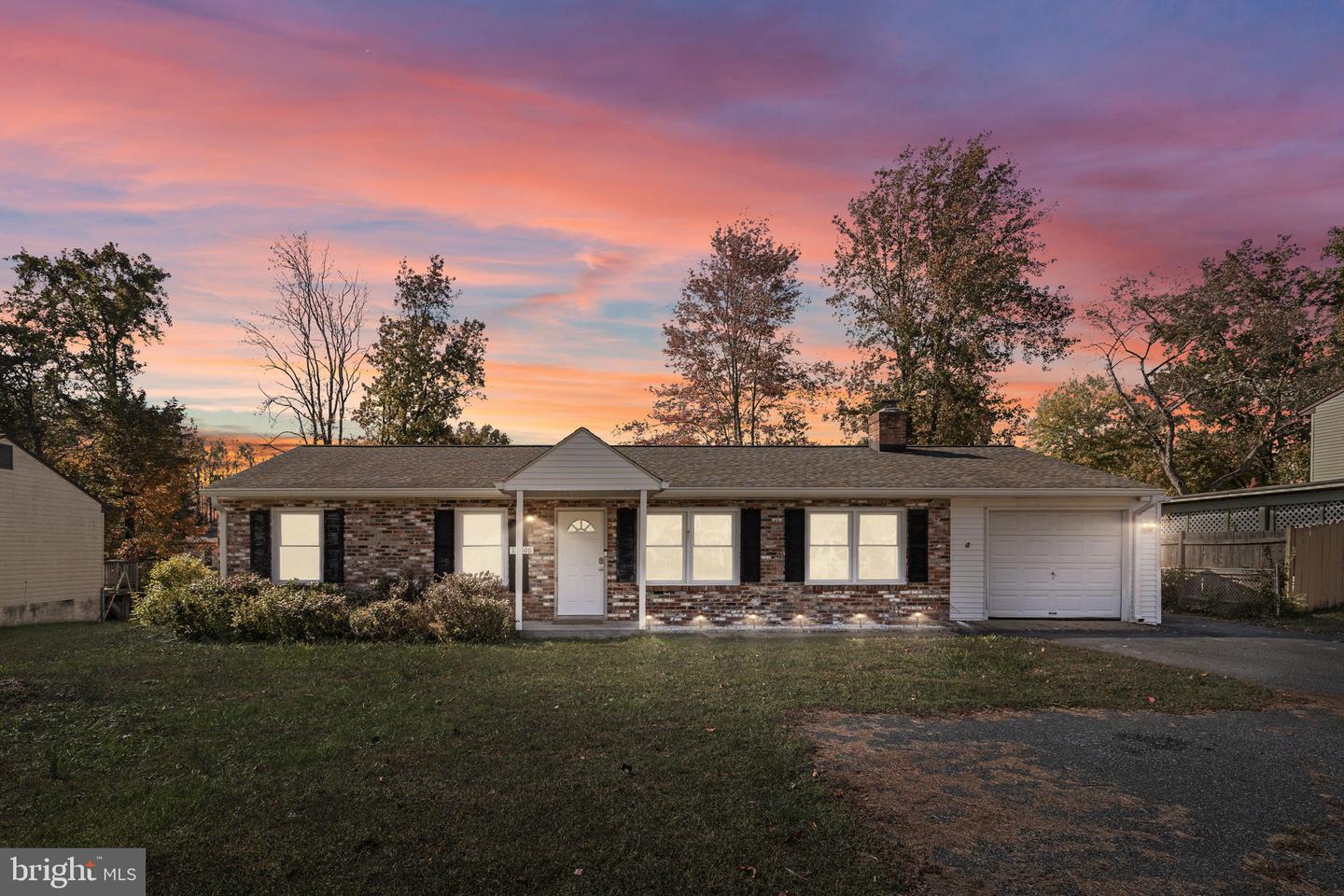 11206 OLD LEAVELLS RD, FREDERICKSBURG, Virginia 22407, 3 Bedrooms Bedrooms, ,2 BathroomsBathrooms,Residential,For sale,11206 OLD LEAVELLS RD,VASP2037148 MLS # VASP2037148 11206 OLD LEAVELLS RD, FREDERICKSBURG, Virginia 22407, 3 Bedrooms Bedrooms, ,2 BathroomsBathrooms,Residential,For sale,11206 OLD LEAVELLS RD,VASP2037148 MLS # VASP2037148