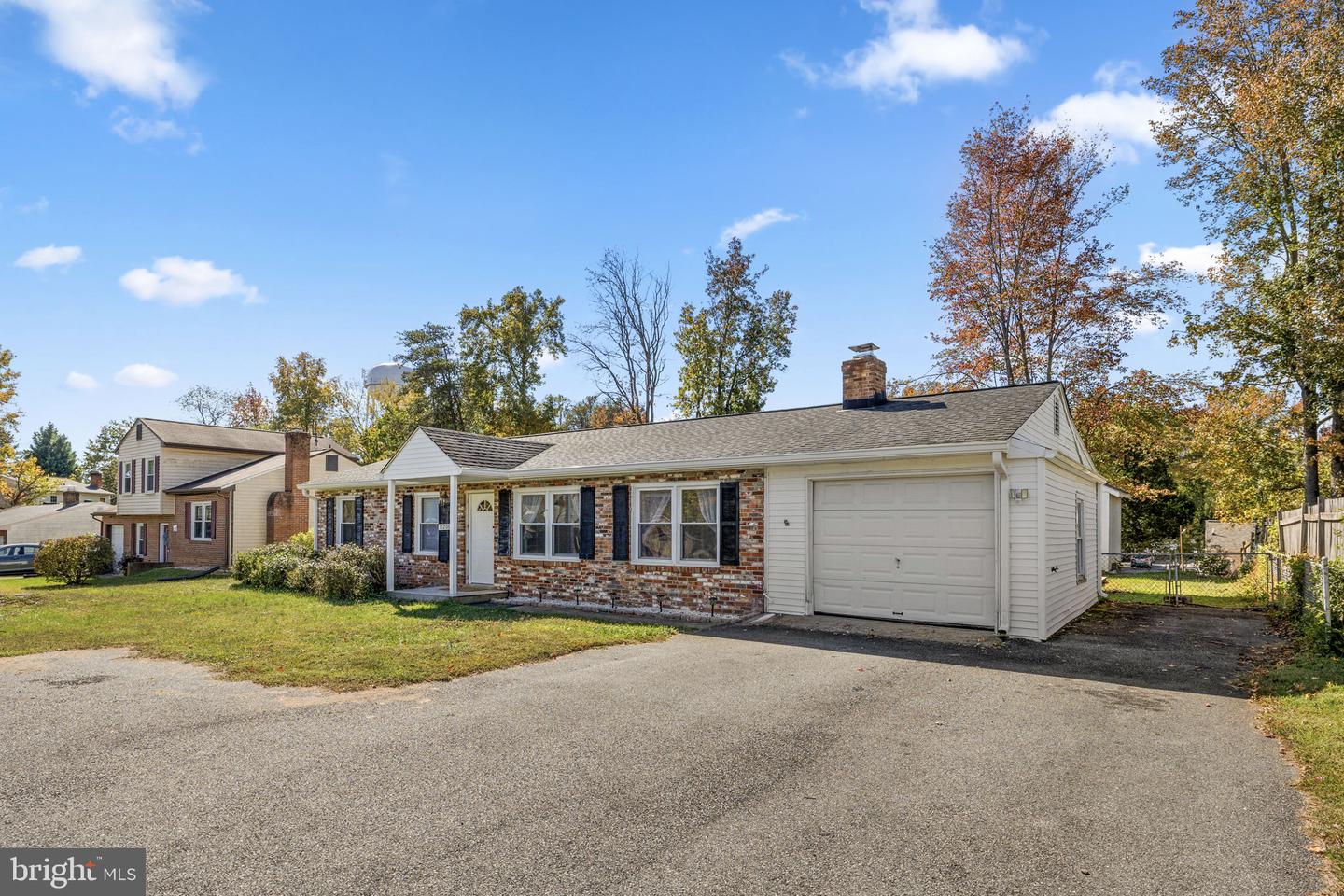 11206 OLD LEAVELLS RD, FREDERICKSBURG, Virginia 22407, 3 Bedrooms Bedrooms, ,2 BathroomsBathrooms,Residential,For sale,11206 OLD LEAVELLS RD,VASP2037148 MLS # VASP2037148 11206 OLD LEAVELLS RD, FREDERICKSBURG, Virginia 22407, 3 Bedrooms Bedrooms, ,2 BathroomsBathrooms,Residential,For sale,11206 OLD LEAVELLS RD,VASP2037148 MLS # VASP2037148
