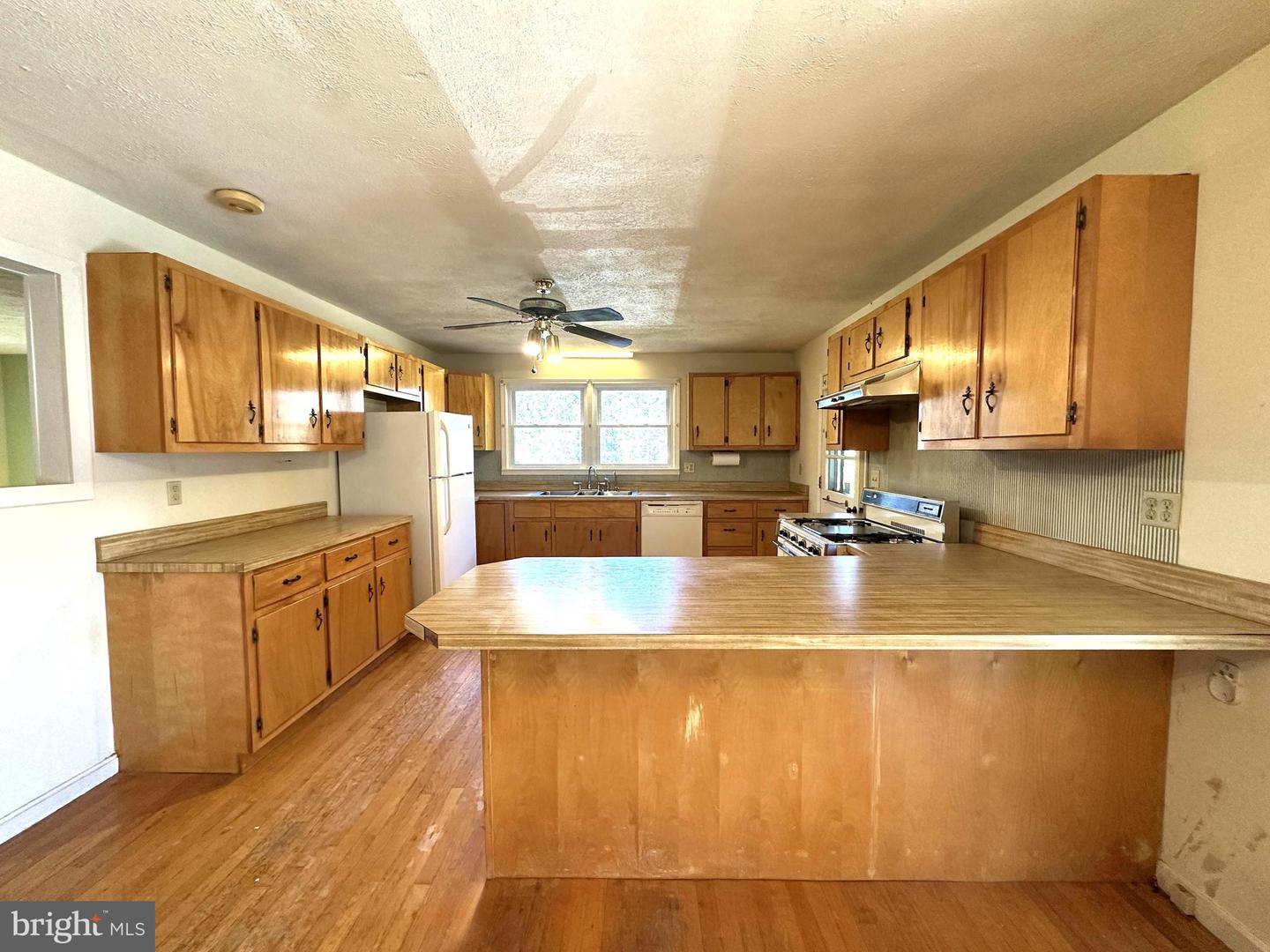 15453 WHIPPOORWILL LN, CULPEPER, Virginia 22701, 4 Bedrooms Bedrooms, ,3 BathroomsBathrooms,Residential,For sale,15453 WHIPPOORWILL LN,VACU2011876 MLS # VACU2011876 15453 WHIPPOORWILL LN, CULPEPER, Virginia 22701, 4 Bedrooms Bedrooms, ,3 BathroomsBathrooms,Residential,For sale,15453 WHIPPOORWILL LN,VACU2011876 MLS # VACU2011876