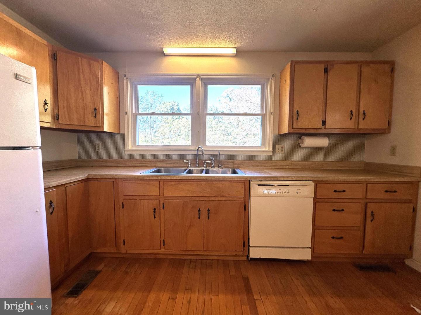 15453 WHIPPOORWILL LN, CULPEPER, Virginia 22701, 4 Bedrooms Bedrooms, ,3 BathroomsBathrooms,Residential,For sale,15453 WHIPPOORWILL LN,VACU2011876 MLS # VACU2011876 15453 WHIPPOORWILL LN, CULPEPER, Virginia 22701, 4 Bedrooms Bedrooms, ,3 BathroomsBathrooms,Residential,For sale,15453 WHIPPOORWILL LN,VACU2011876 MLS # VACU2011876
