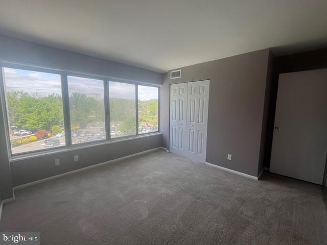 5340 HOLMES RUN PKWY #405, ALEXANDRIA, Virginia 22304, 3 Bedrooms Bedrooms, ,2 BathroomsBathrooms,Residential,For sale,5340 HOLMES RUN PKWY #405,VAAX2051126 MLS # VAAX2051126