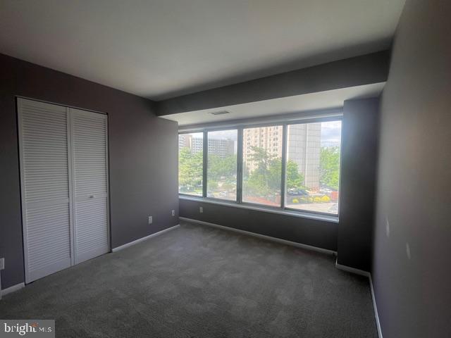 5340 HOLMES RUN PKWY #405, ALEXANDRIA, Virginia 22304, 3 Bedrooms Bedrooms, ,2 BathroomsBathrooms,Residential,For sale,5340 HOLMES RUN PKWY #405,VAAX2051126 MLS # VAAX2051126
