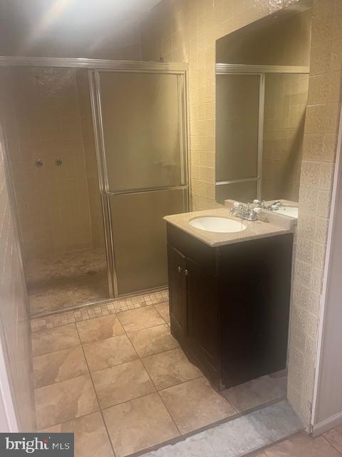 5340 HOLMES RUN PKWY #405, ALEXANDRIA, Virginia 22304, 3 Bedrooms Bedrooms, ,2 BathroomsBathrooms,Residential,For sale,5340 HOLMES RUN PKWY #405,VAAX2051126 MLS # VAAX2051126