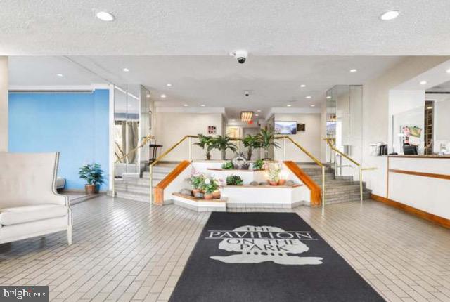 5340 HOLMES RUN PKWY #405, ALEXANDRIA, Virginia 22304, 3 Bedrooms Bedrooms, ,2 BathroomsBathrooms,Residential,For sale,5340 HOLMES RUN PKWY #405,VAAX2051126 MLS # VAAX2051126