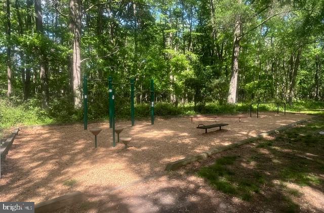 5340 HOLMES RUN PKWY #405, ALEXANDRIA, Virginia 22304, 3 Bedrooms Bedrooms, ,2 BathroomsBathrooms,Residential,For sale,5340 HOLMES RUN PKWY #405,VAAX2051126 MLS # VAAX2051126