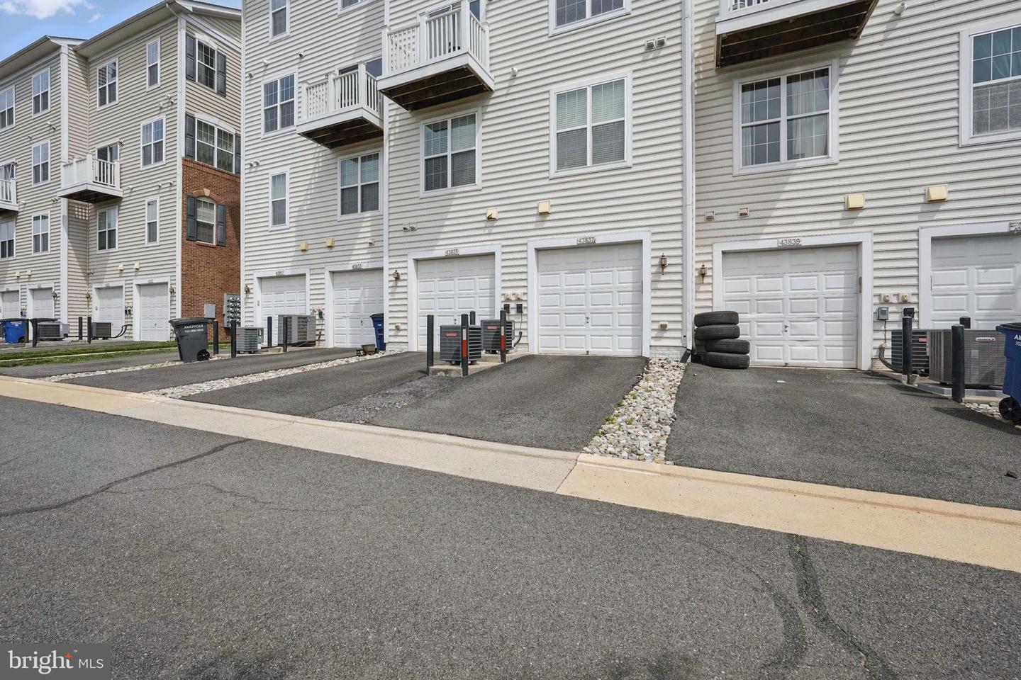 43837 KINGSTON STATION TER, ASHBURN, Virginia 20148, ,Residential,For sale,43837 KINGSTON STATION TER,VALO2109488 MLS # VALO2109488