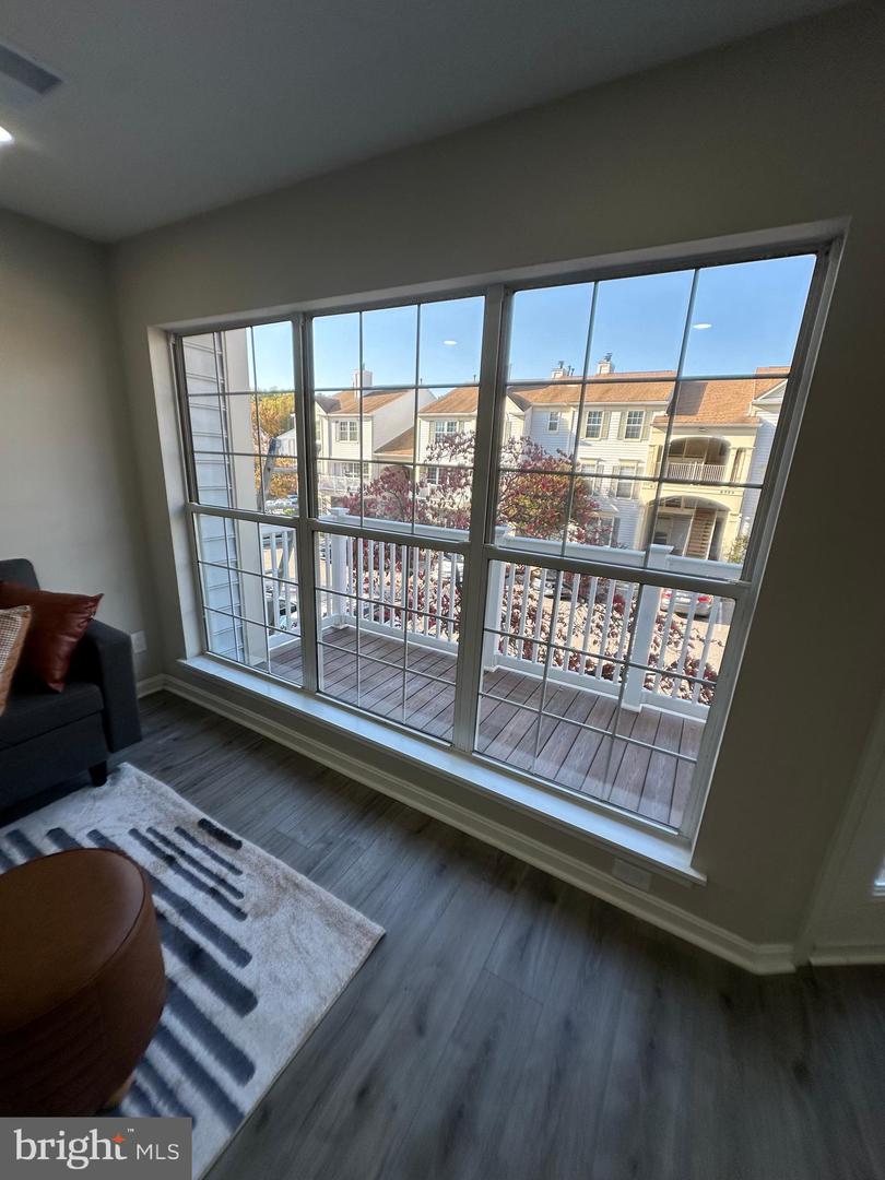 8205 CROSSBROOK CT #201, LORTON, Virginia 22079, 2 Bedrooms Bedrooms, ,1 BathroomBathrooms,Residential,For sale,8205 CROSSBROOK CT #201,VAFX2275818 MLS # VAFX2275818